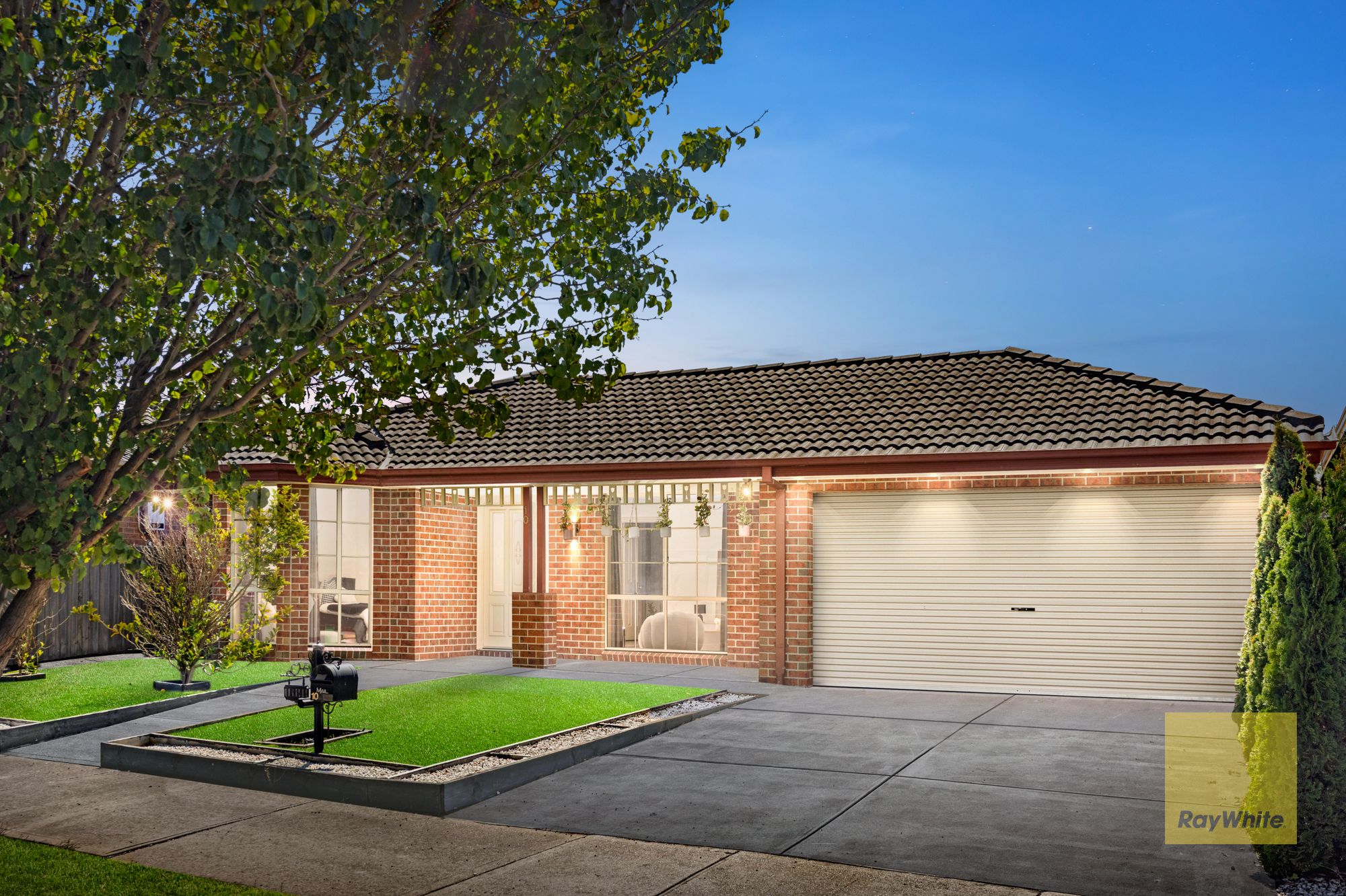 10 BRIDLEPATH Drive, Truganina, VIC 3029