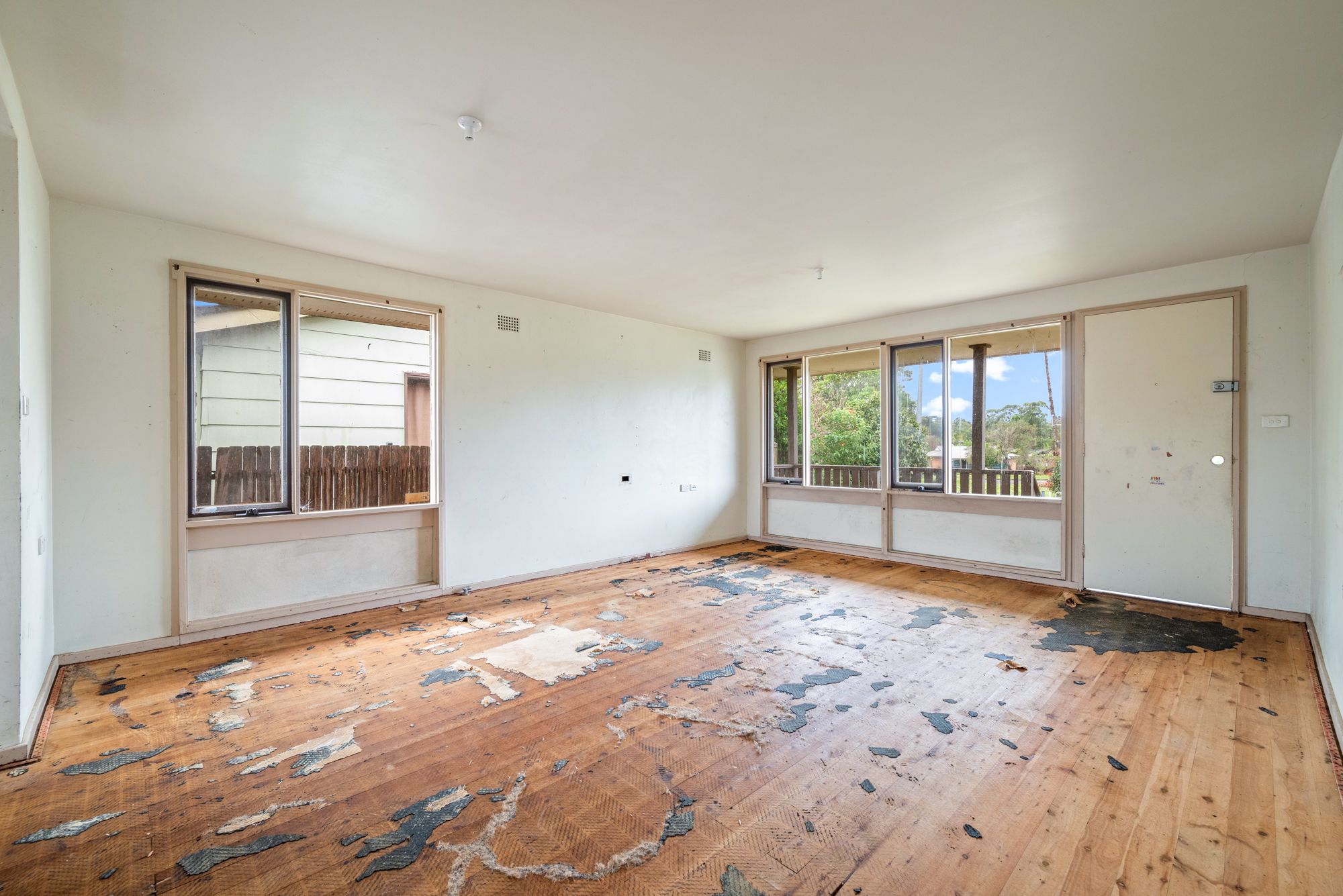 5 Mungadal Way, Airds, NSW 2560