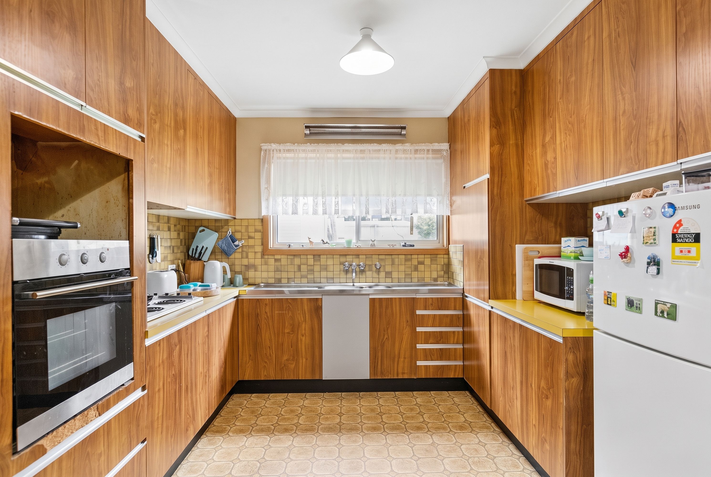 96 Chaffey Street — photo 3 of 15