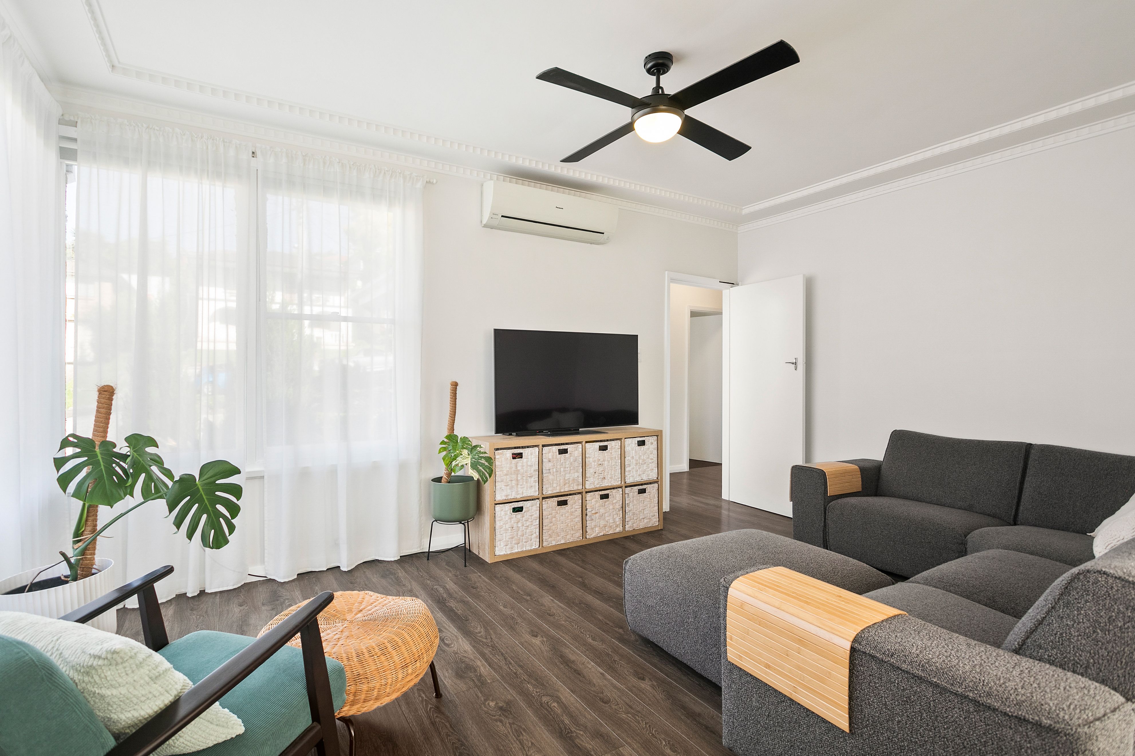 14 Beverley Avenue, Unanderra NSW 2526