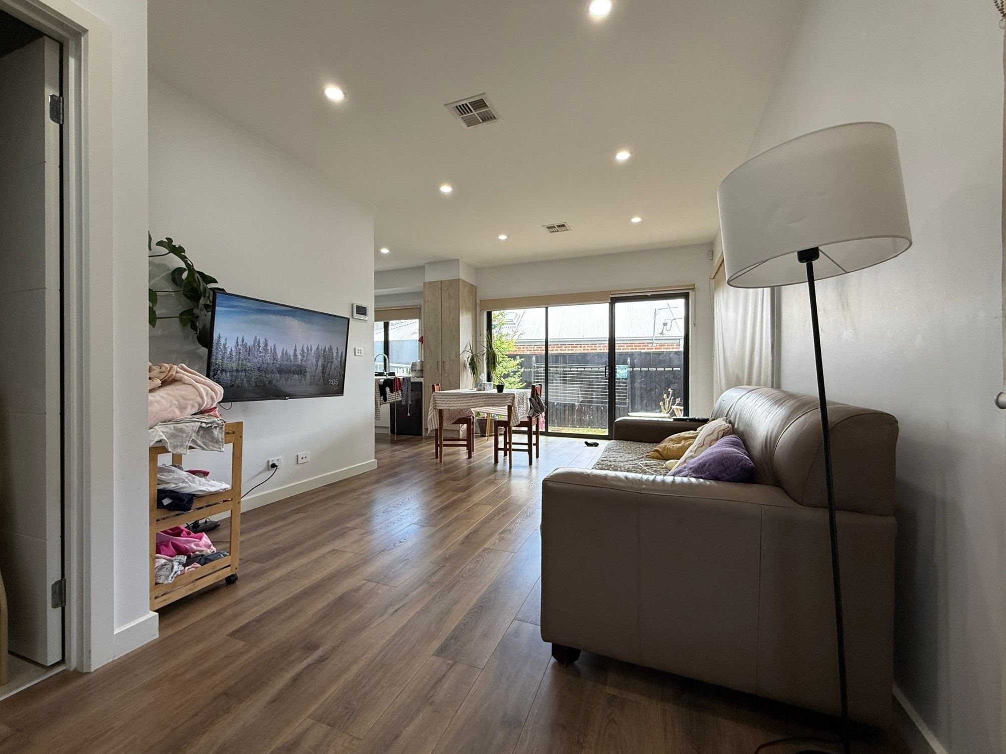 1 Green Avenue, Kingsbury, VIC 3083