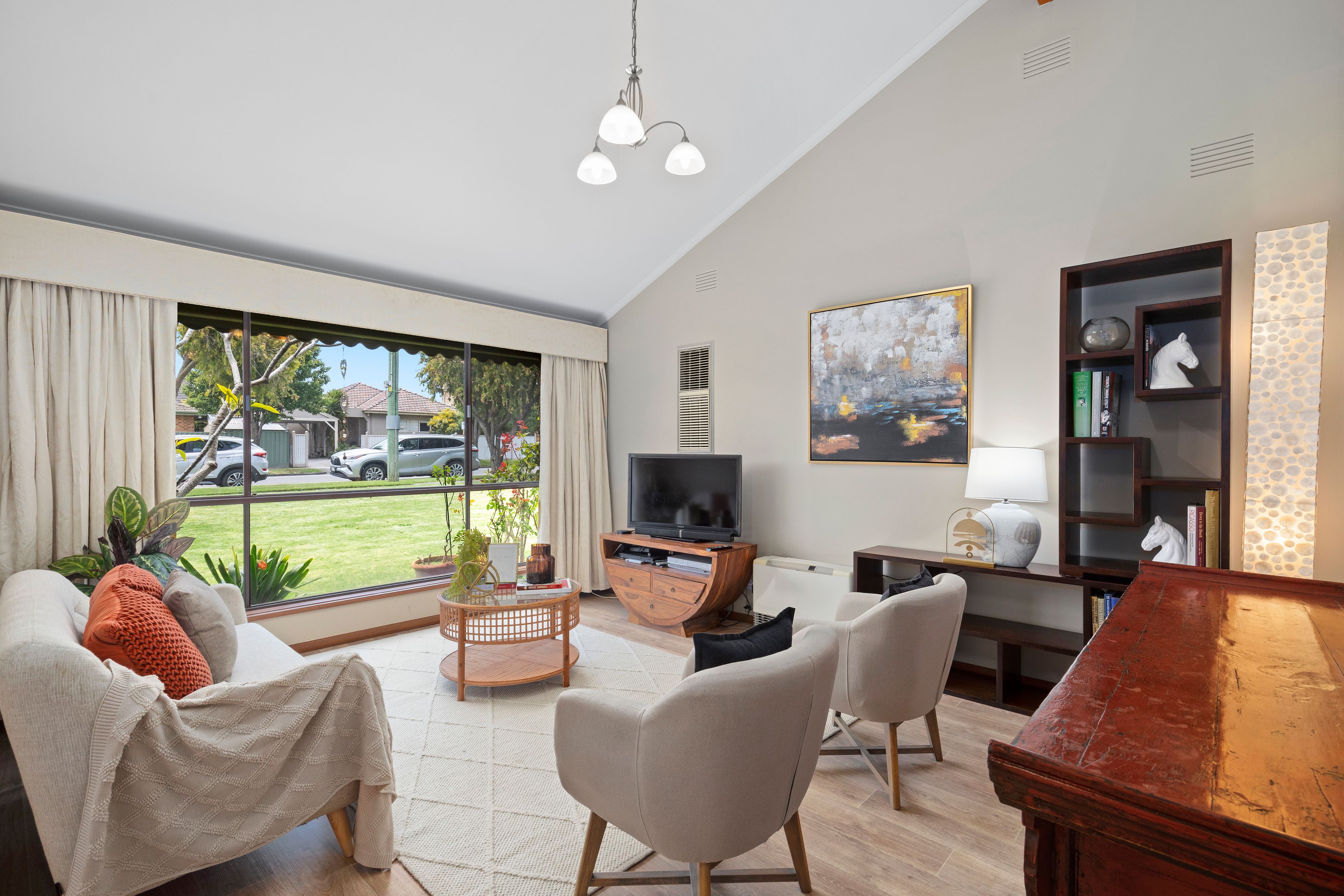 10 Bernard Street, Cheltenham, VIC 3192