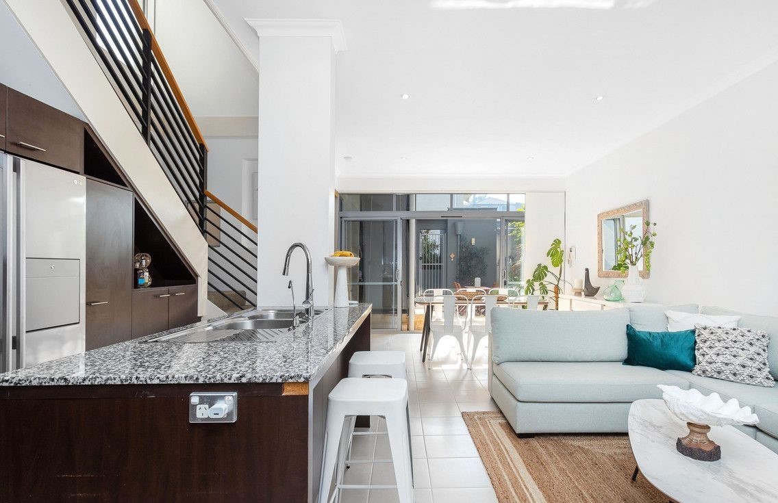 6/33 Harvest Road, North Fremantle, WA 6159