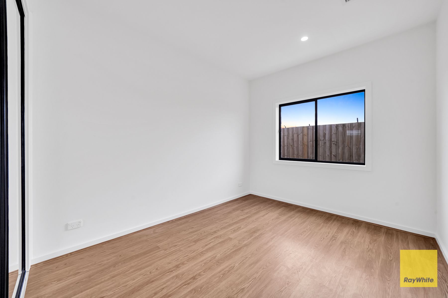 5 Dunphy Street — photo 9 of 22