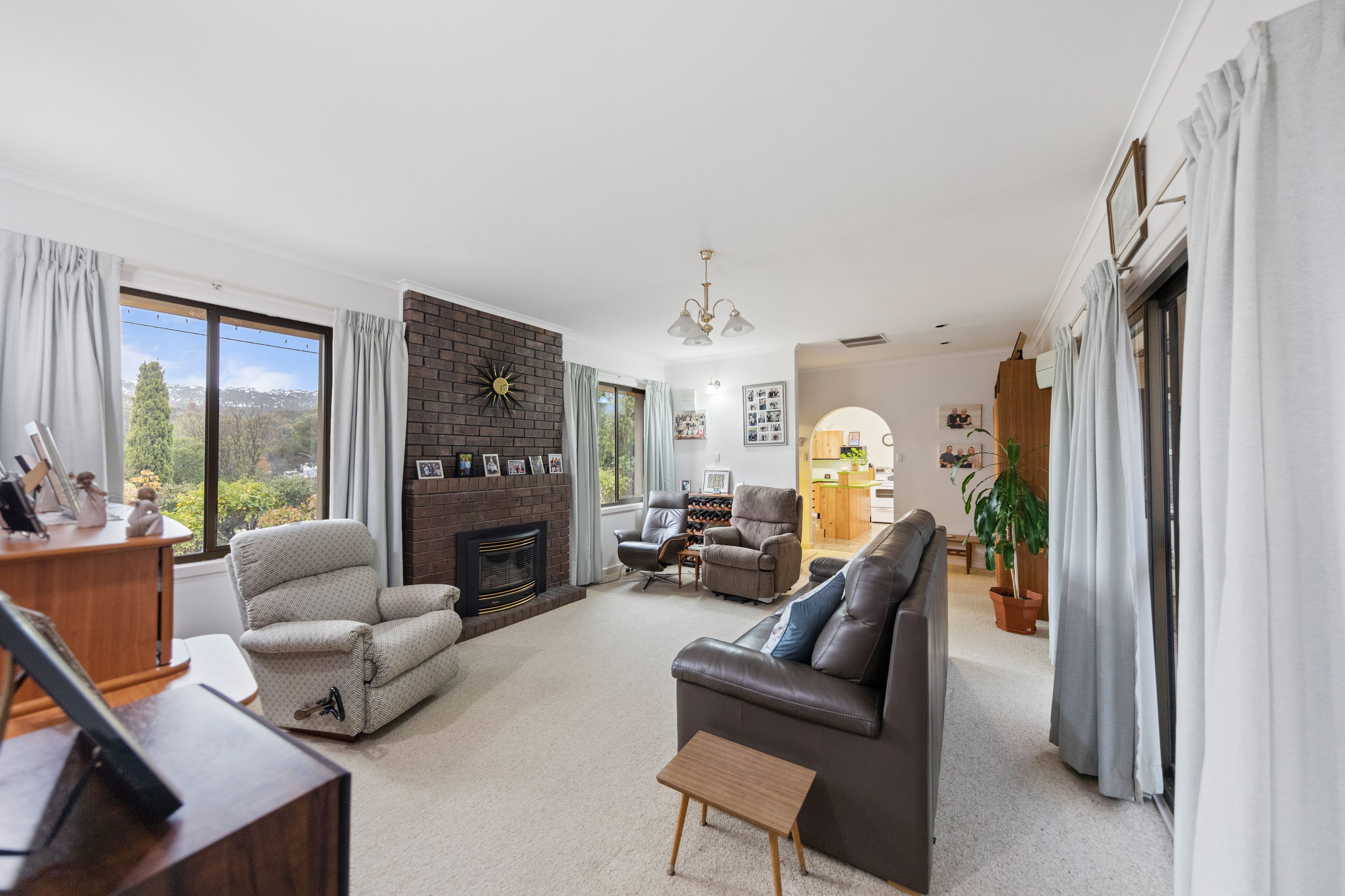 22 Edward Street, Clare, SA 5453