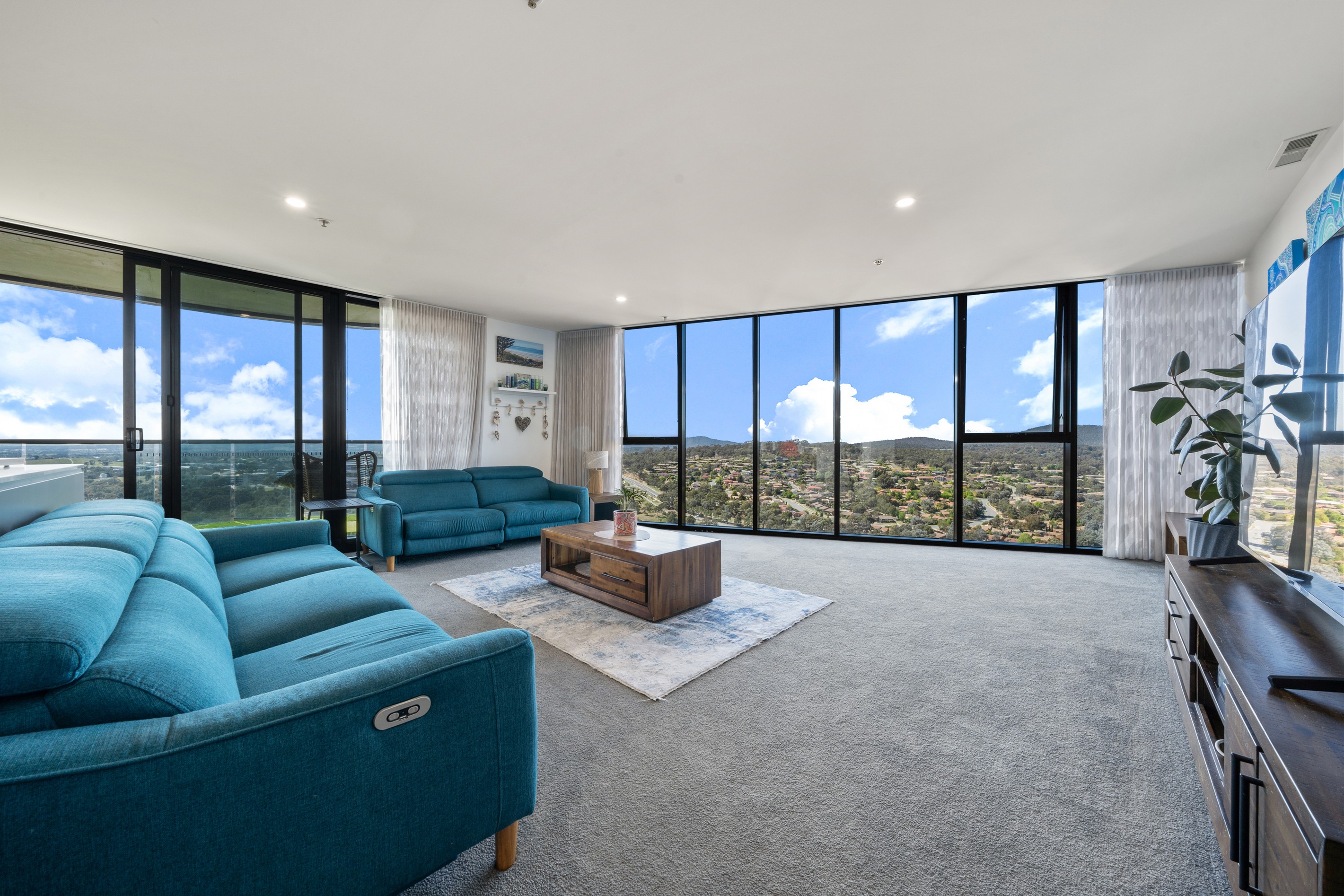 2503/1 Grazier Lane, Belconnen, ACT 2617