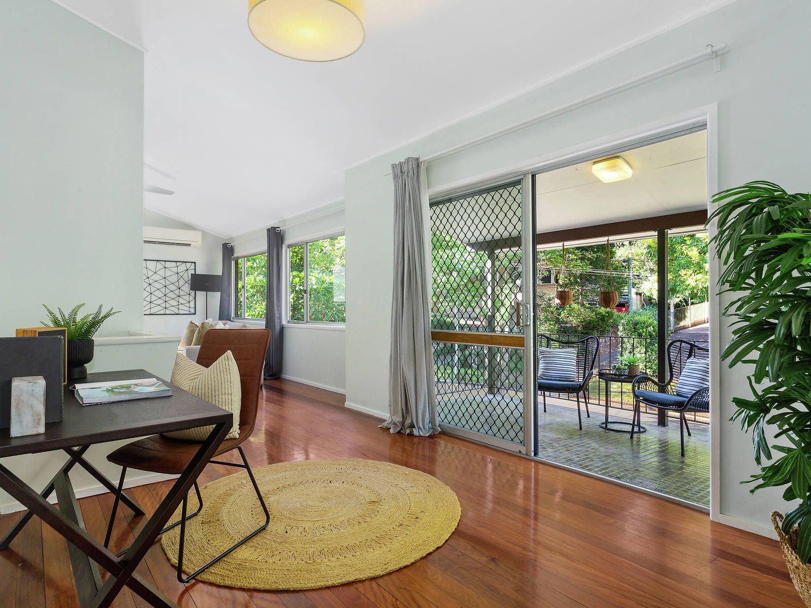 32 Ashburton Street, Chapel Hill, QLD 4069