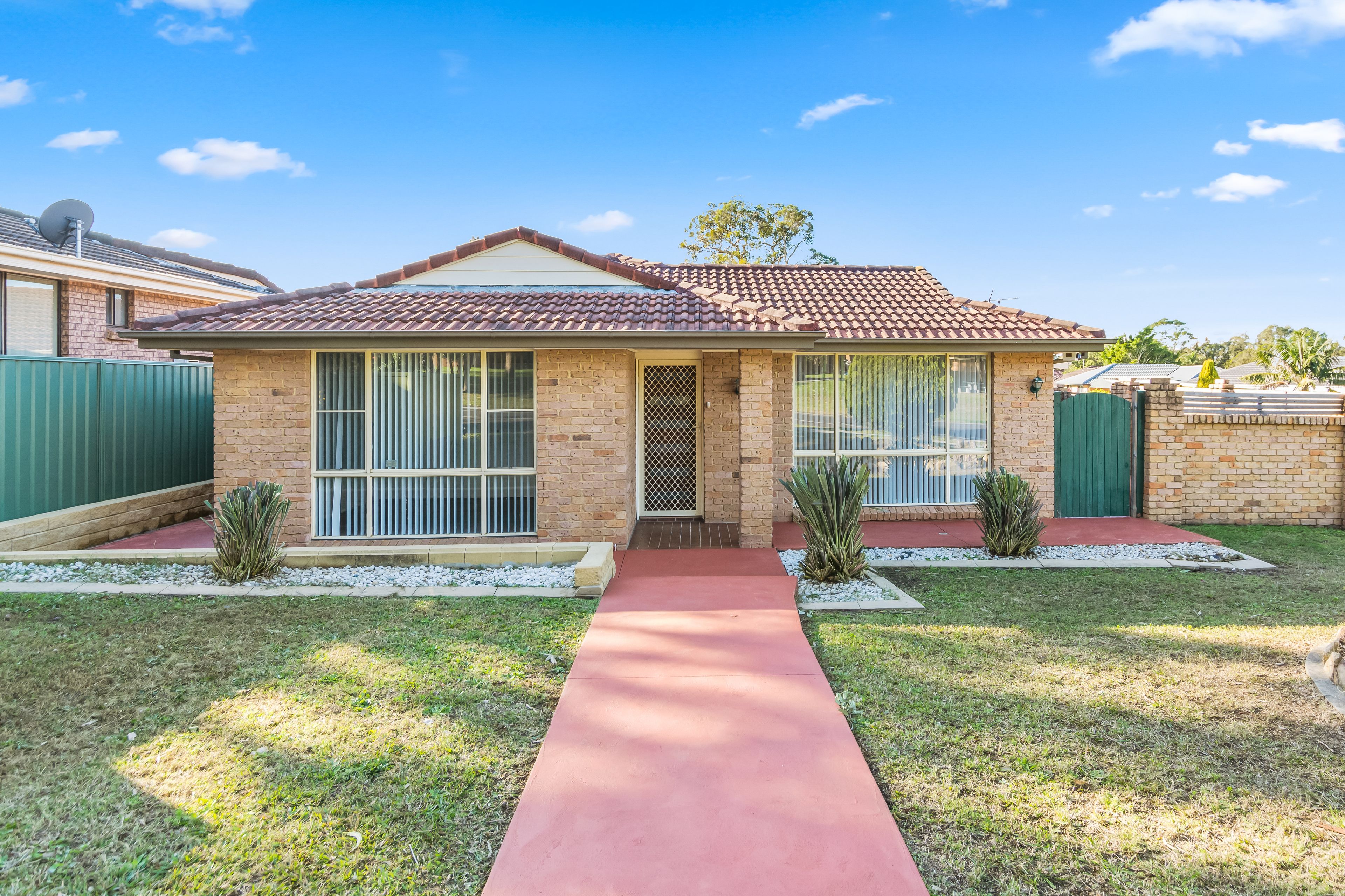 35 Horsley Drive, Horsley NSW 2530
