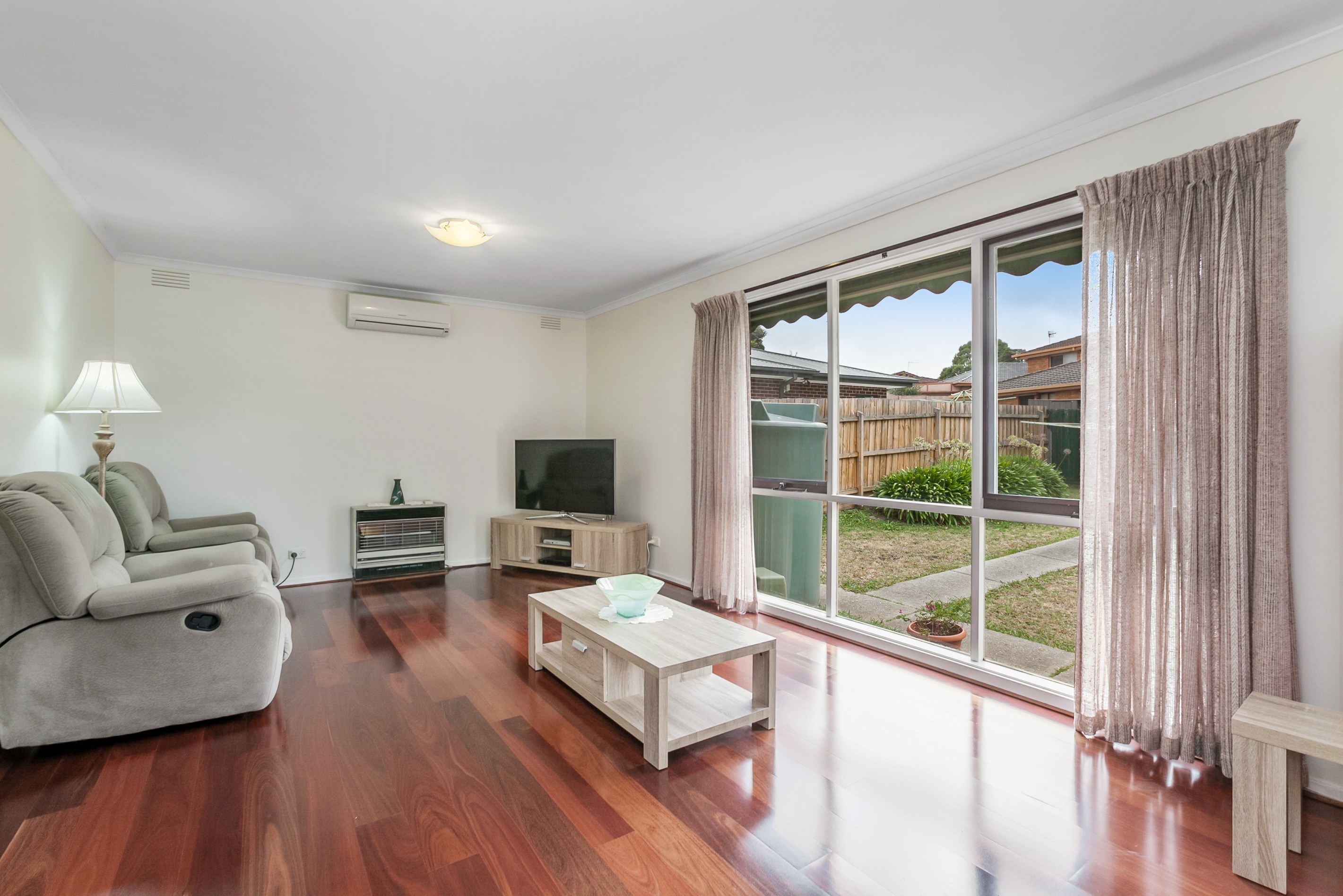 4 Tonelli Crescent, Mill Park, VIC 3082