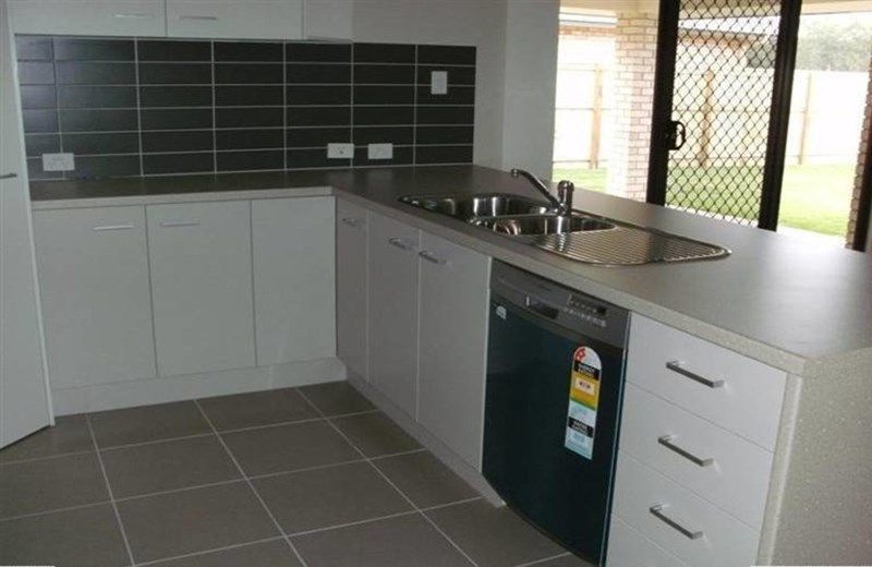 10 Woodfern Drive, Upper Caboolture, QLD 4510