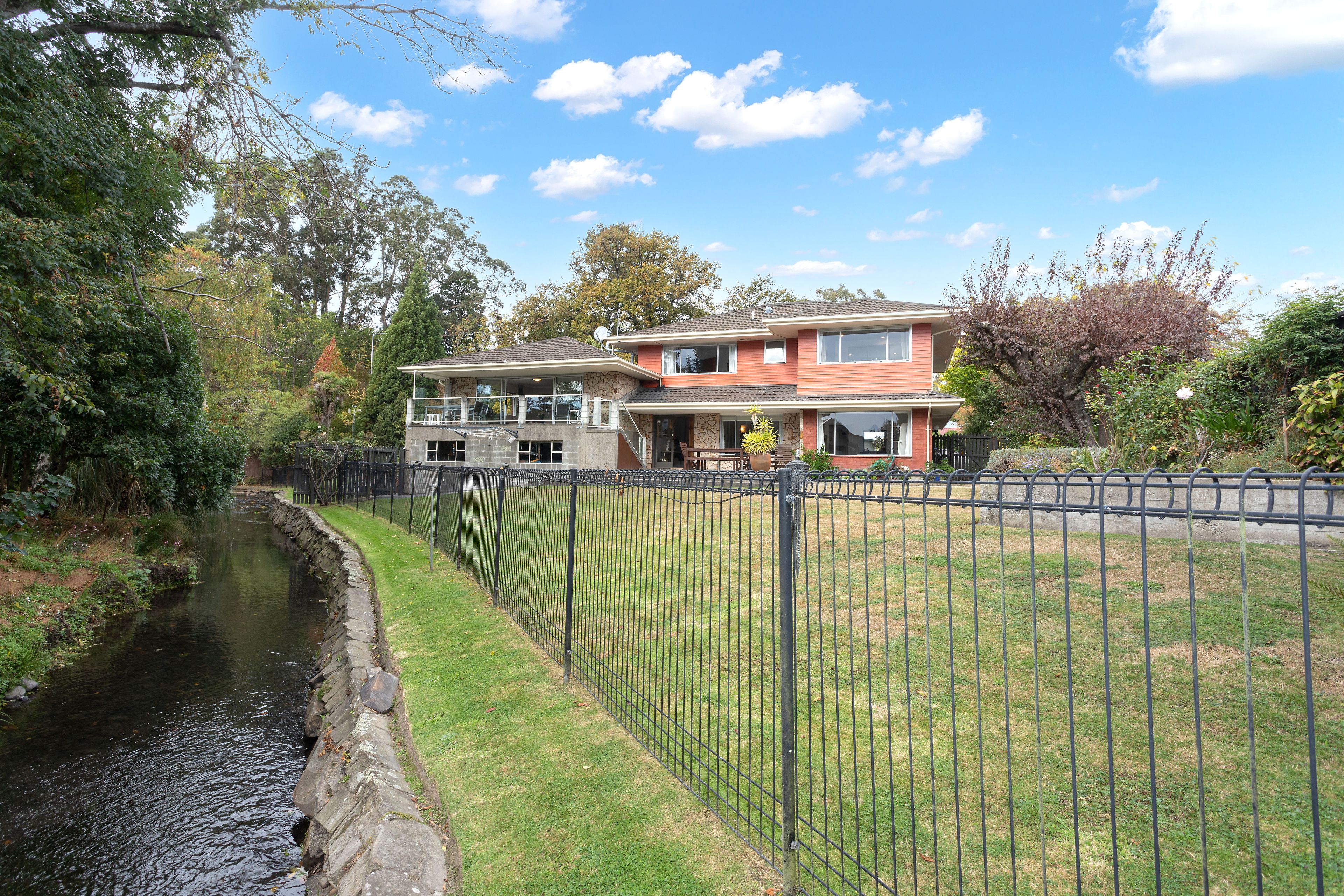 134 Cashmere Road, Hoon Hay, Christchurch City