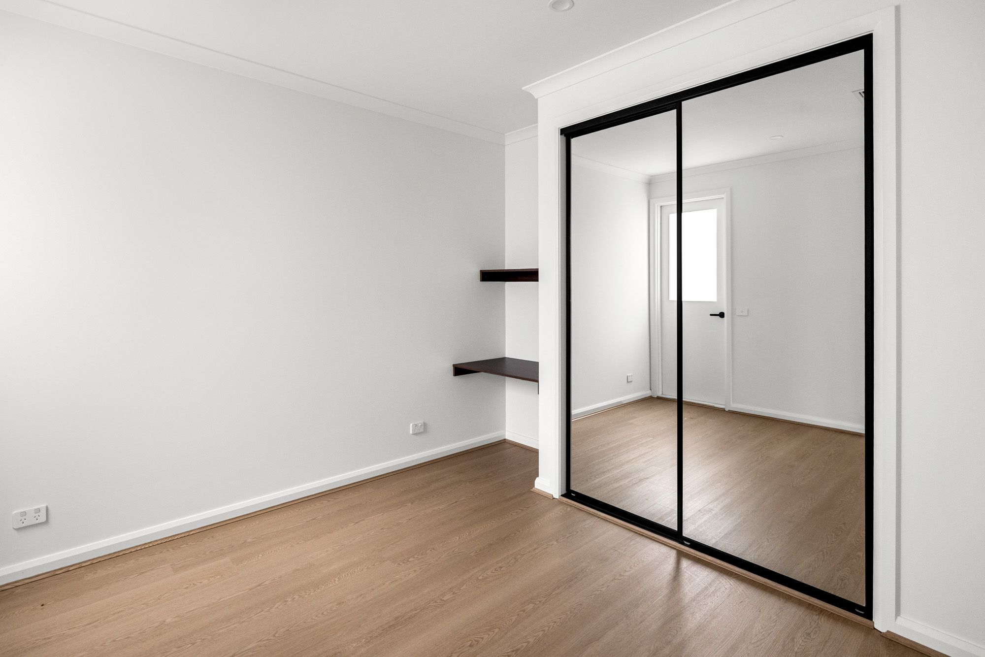 70 Coltan Avenue — photo 15 of 18