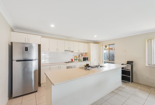 7 Arnold Street, Wulkuraka, QLD 4305