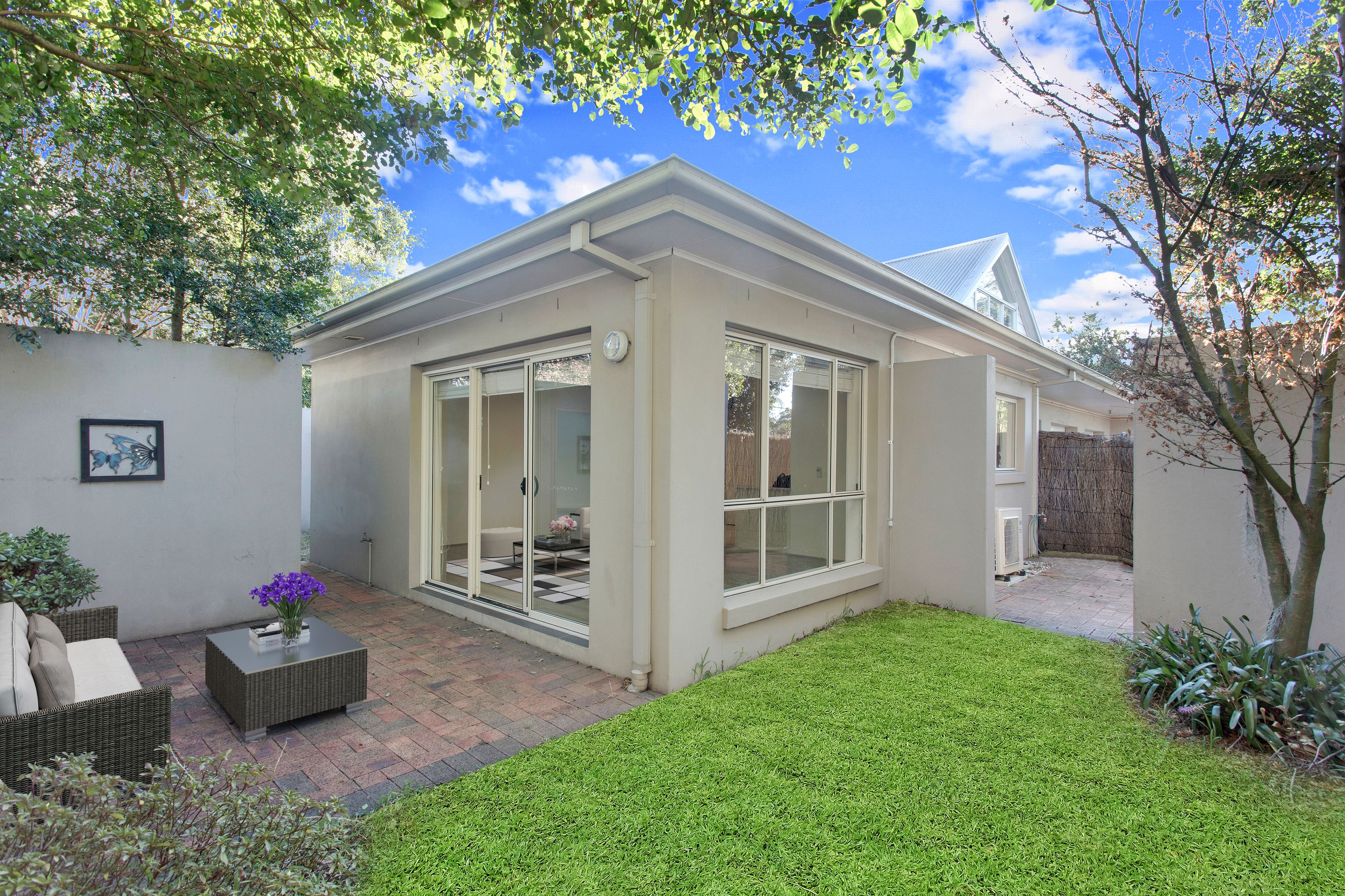 2 Ferguson Street, Forestville NSW 2087