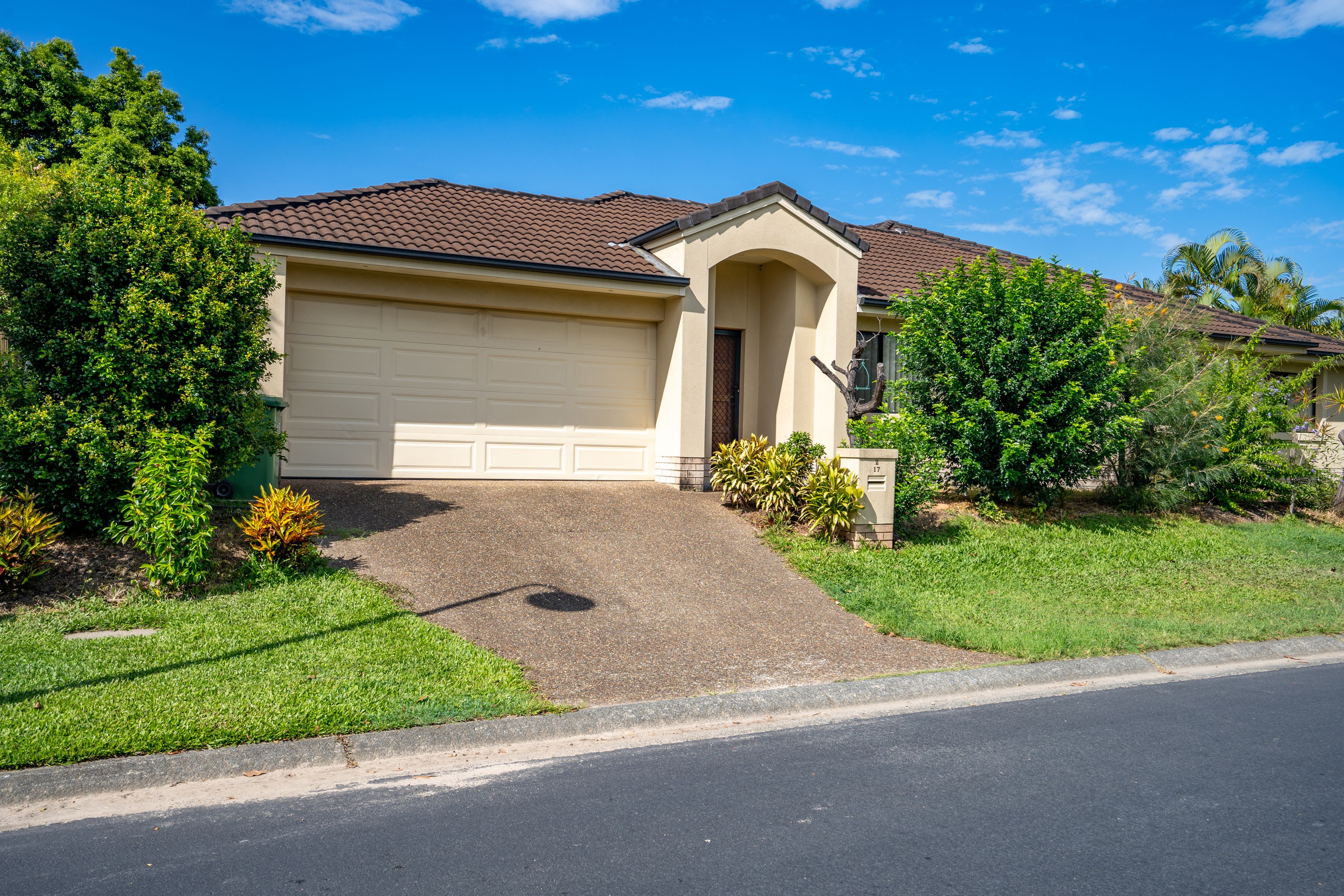 2/17 Eugenia Circuit, Robina, QLD 4226