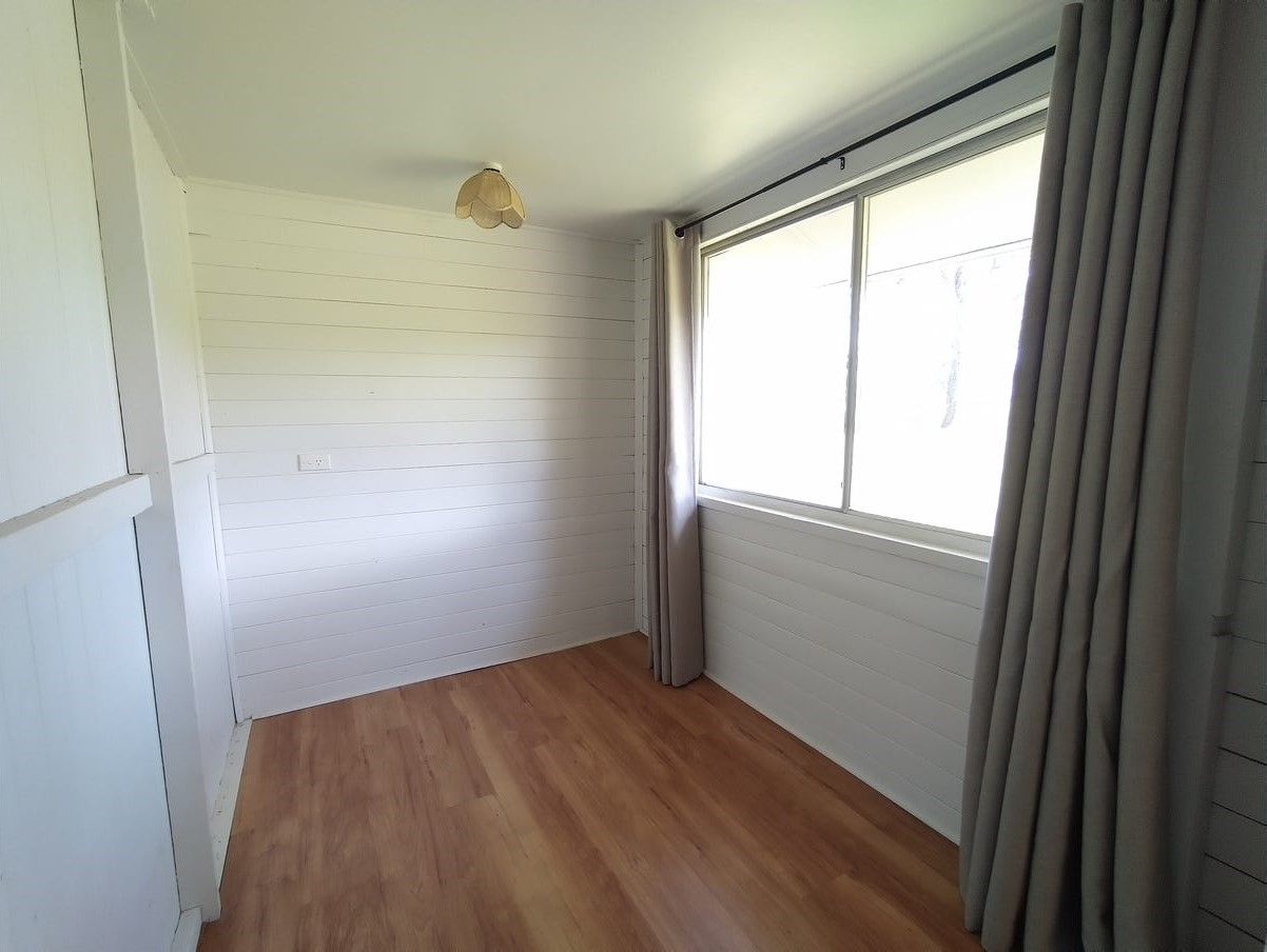 90 O'Connors Road — photo 9 of 14