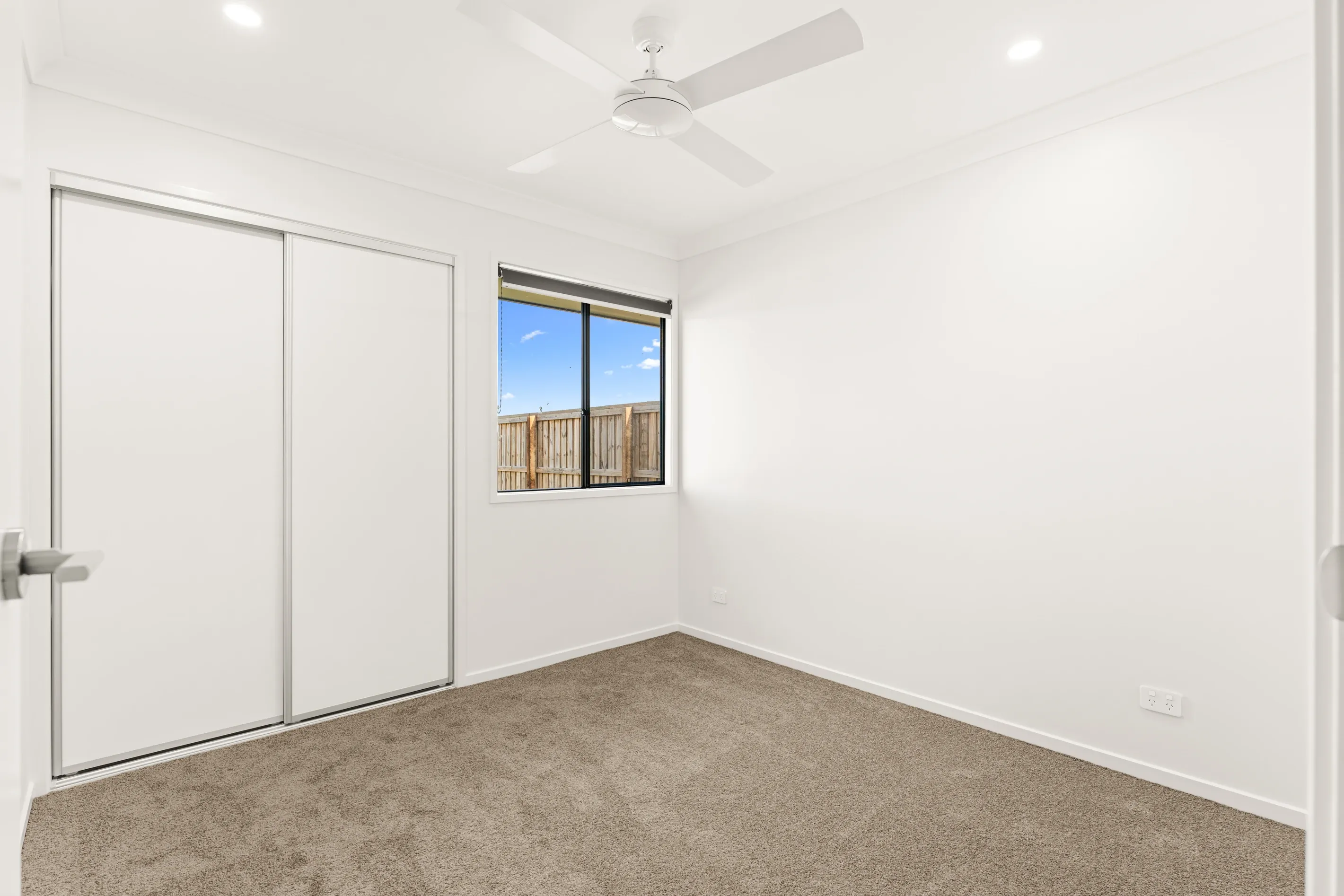 80 Ashwood Circuit — photo 9 of 16