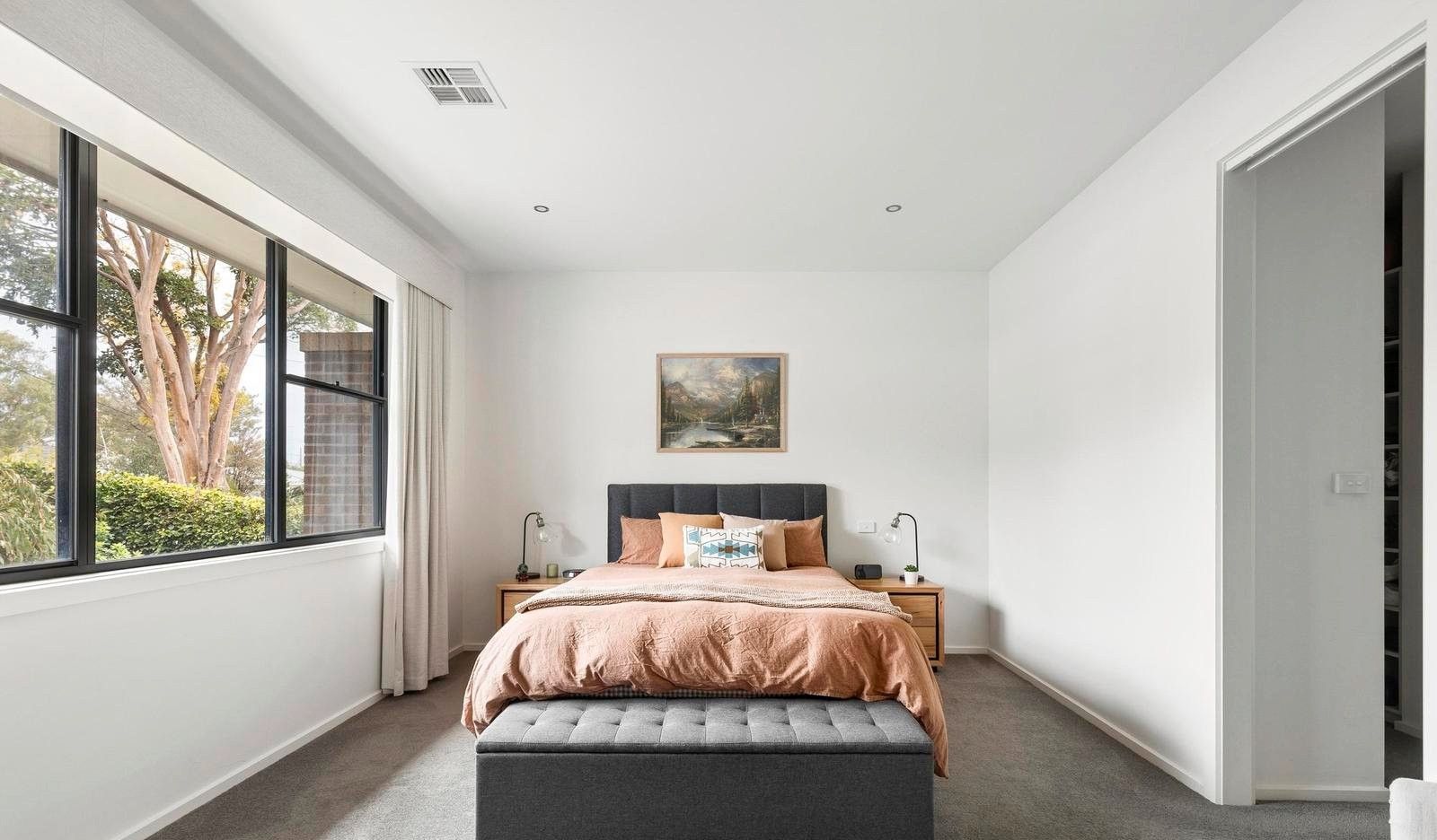 4C Chesterfield Court — photo 7 of 20