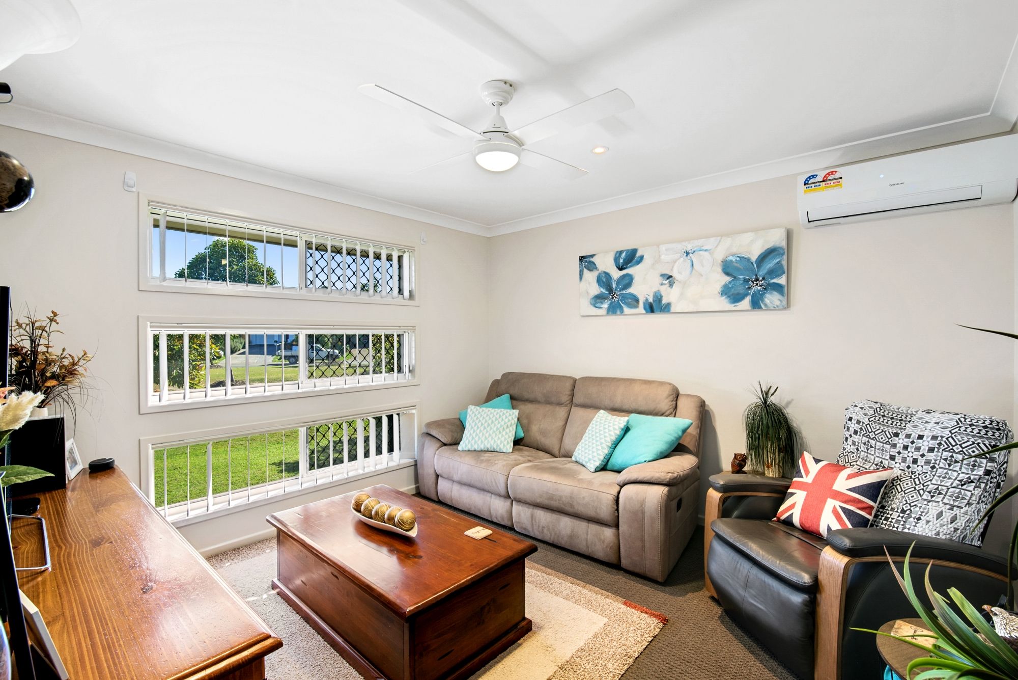 23 Dickson Crescent, North Lakes, QLD 4509