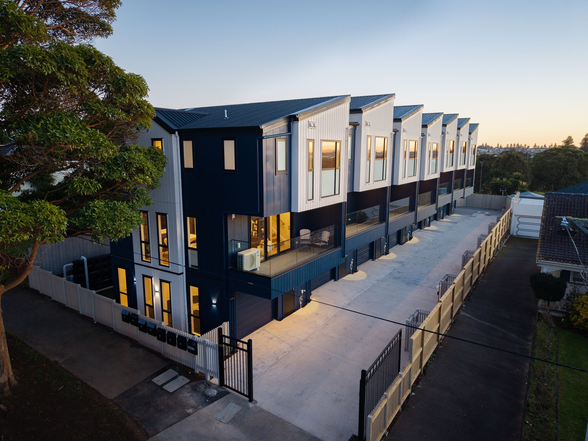 7/182 Tripoli Road, Point England, Auckland City