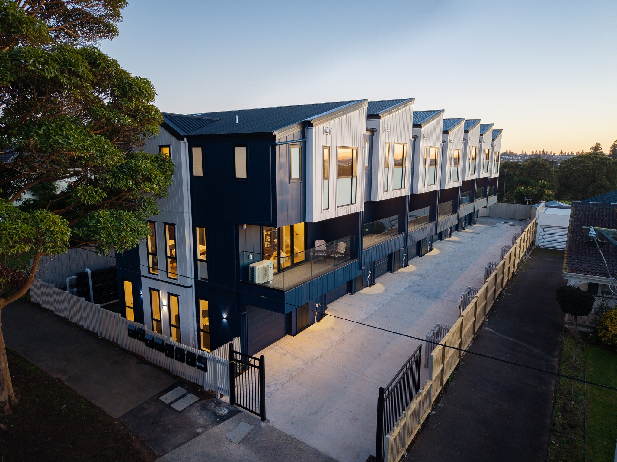 7/182 Tripoli Road, Point England, Auckland City