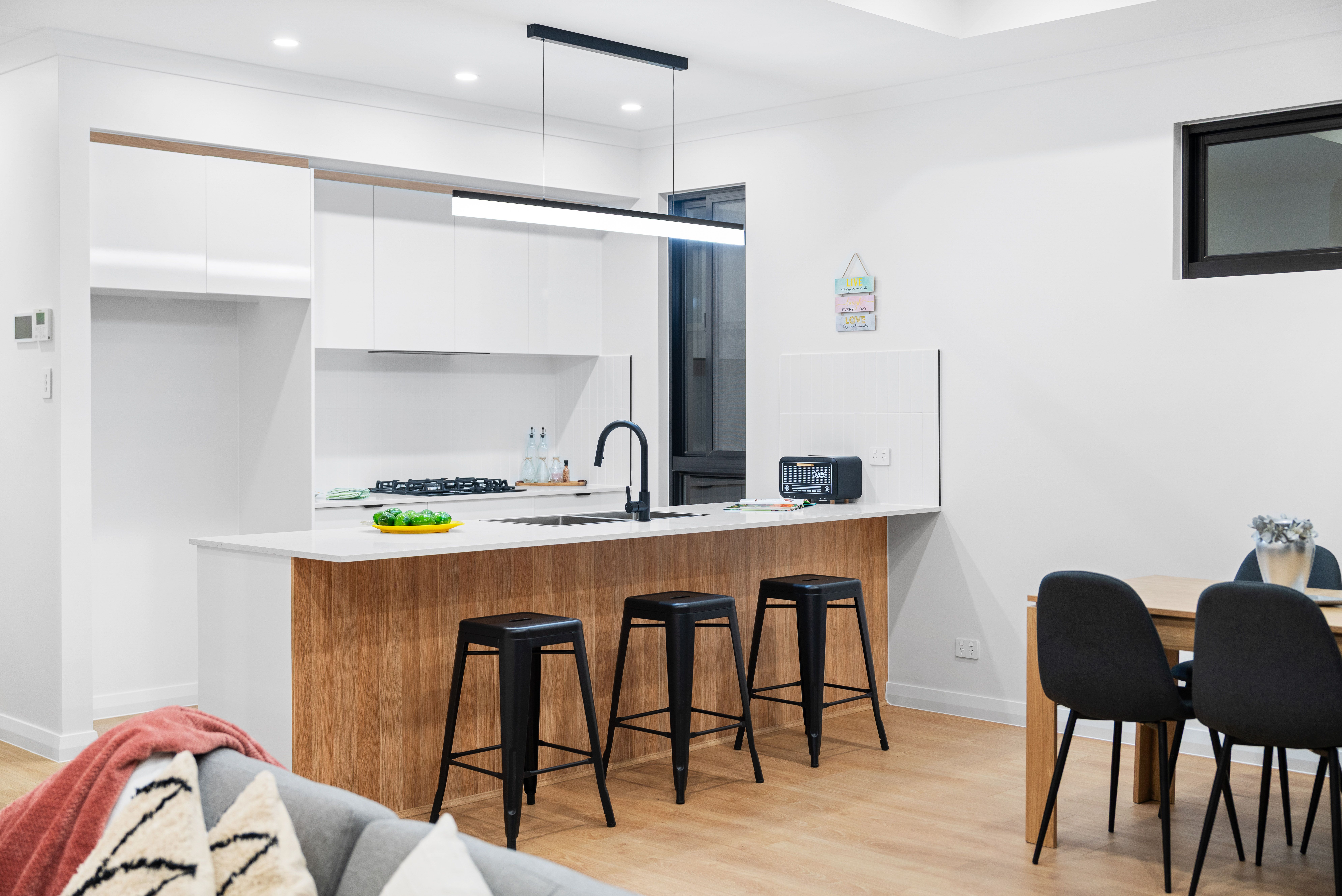 29 Guildford Street — photo 7 of 27