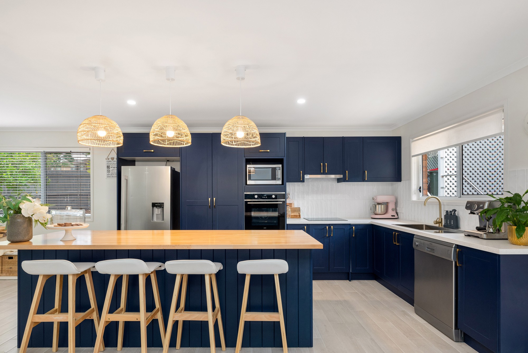 45 Morialta Street, Mansfield, QLD 4122