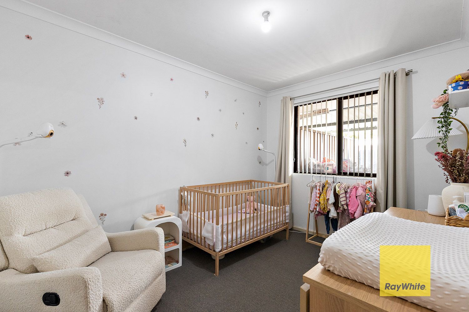 4 Bligh Place — photo 12 of 17