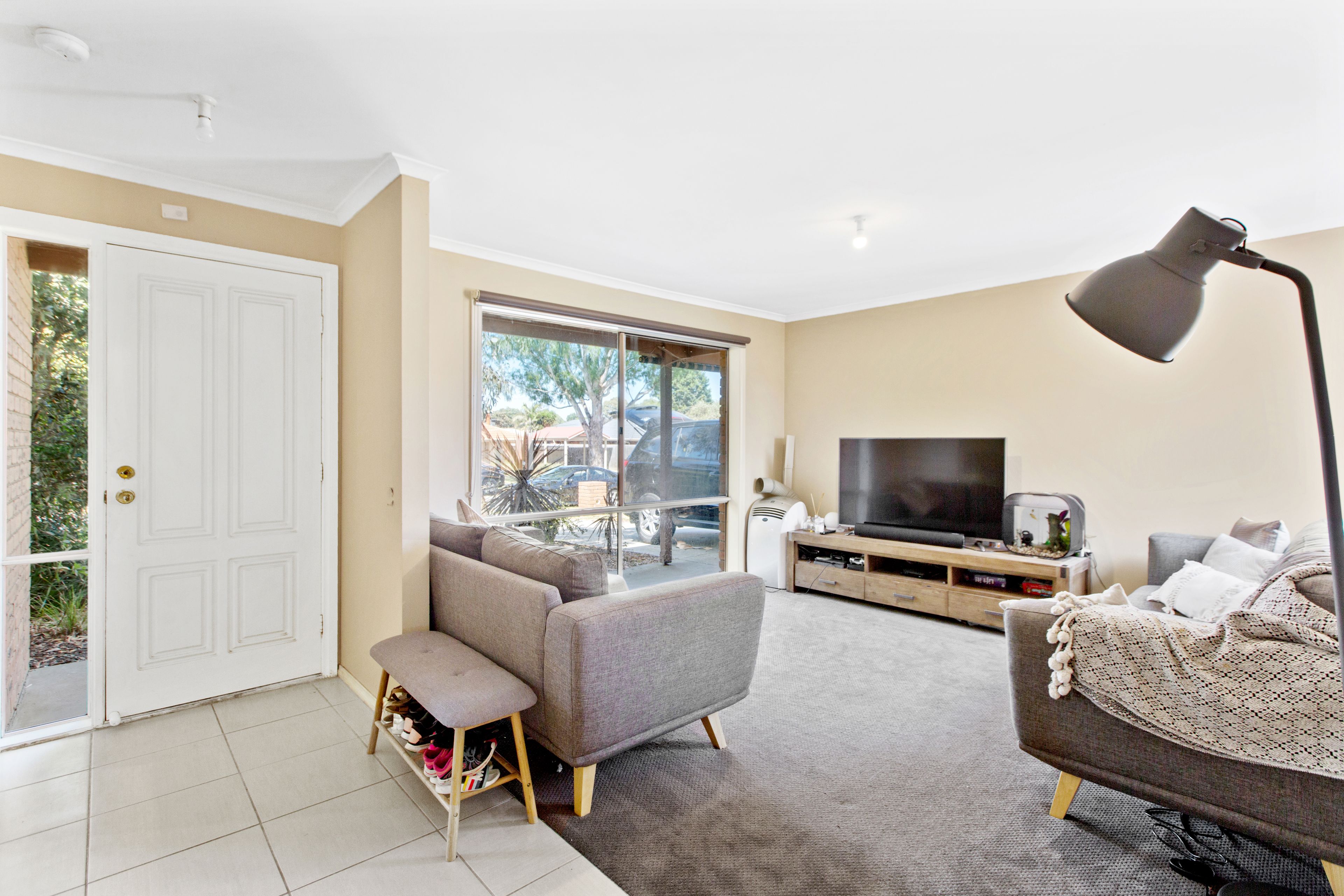 11 Deborah Court, Skye VIC 3977