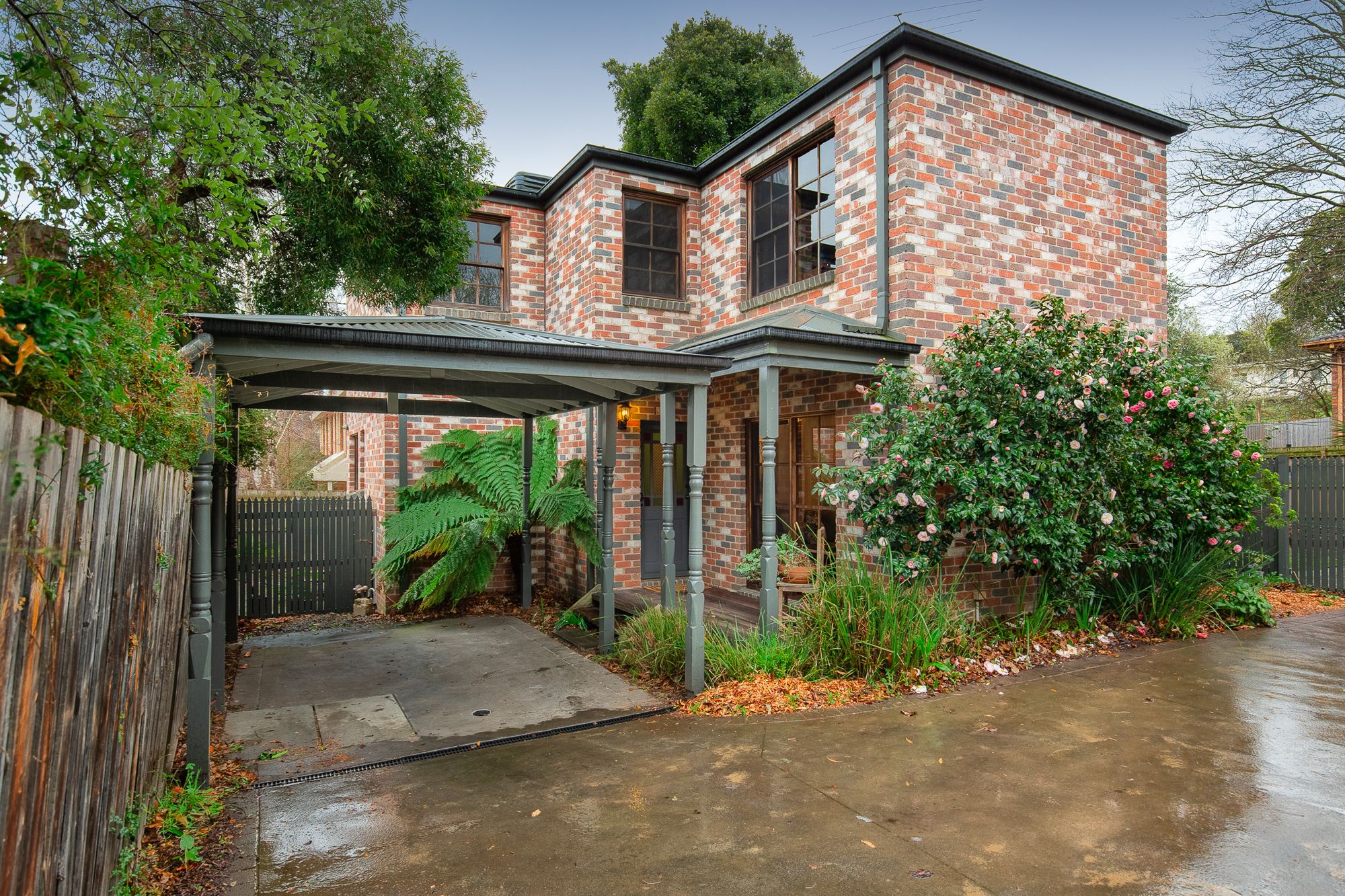 2/13 Edwardes Street, Berwick, VIC 3806