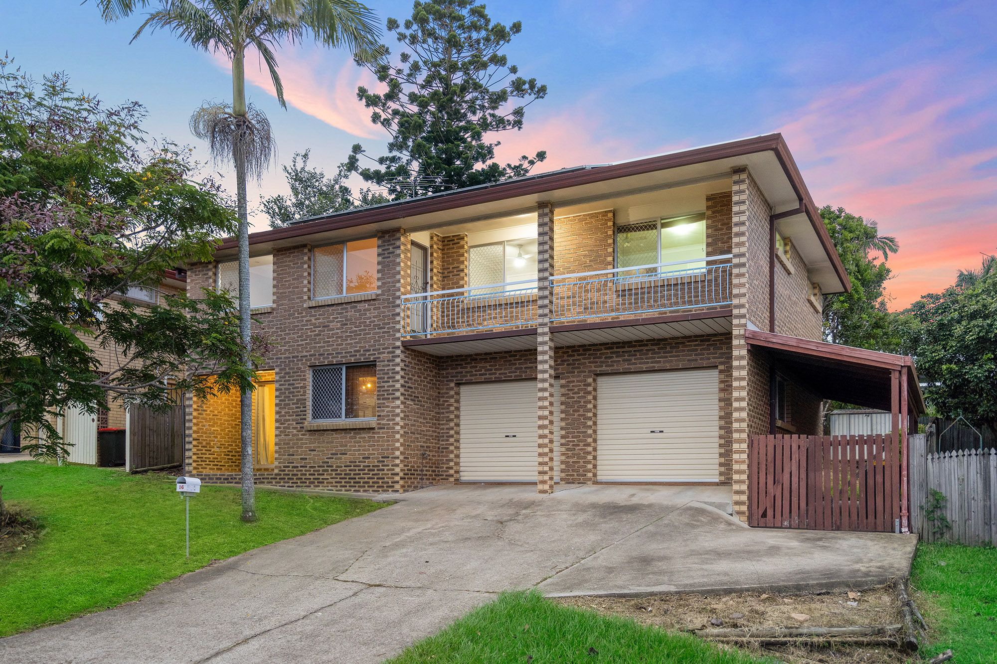 16 Bramwell Street, Eight Mile Plains QLD 4113