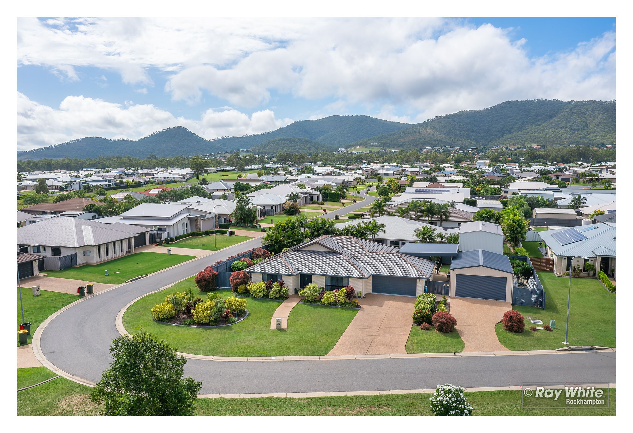 21 Tamarind Avenue, Norman Gardens, QLD 4701