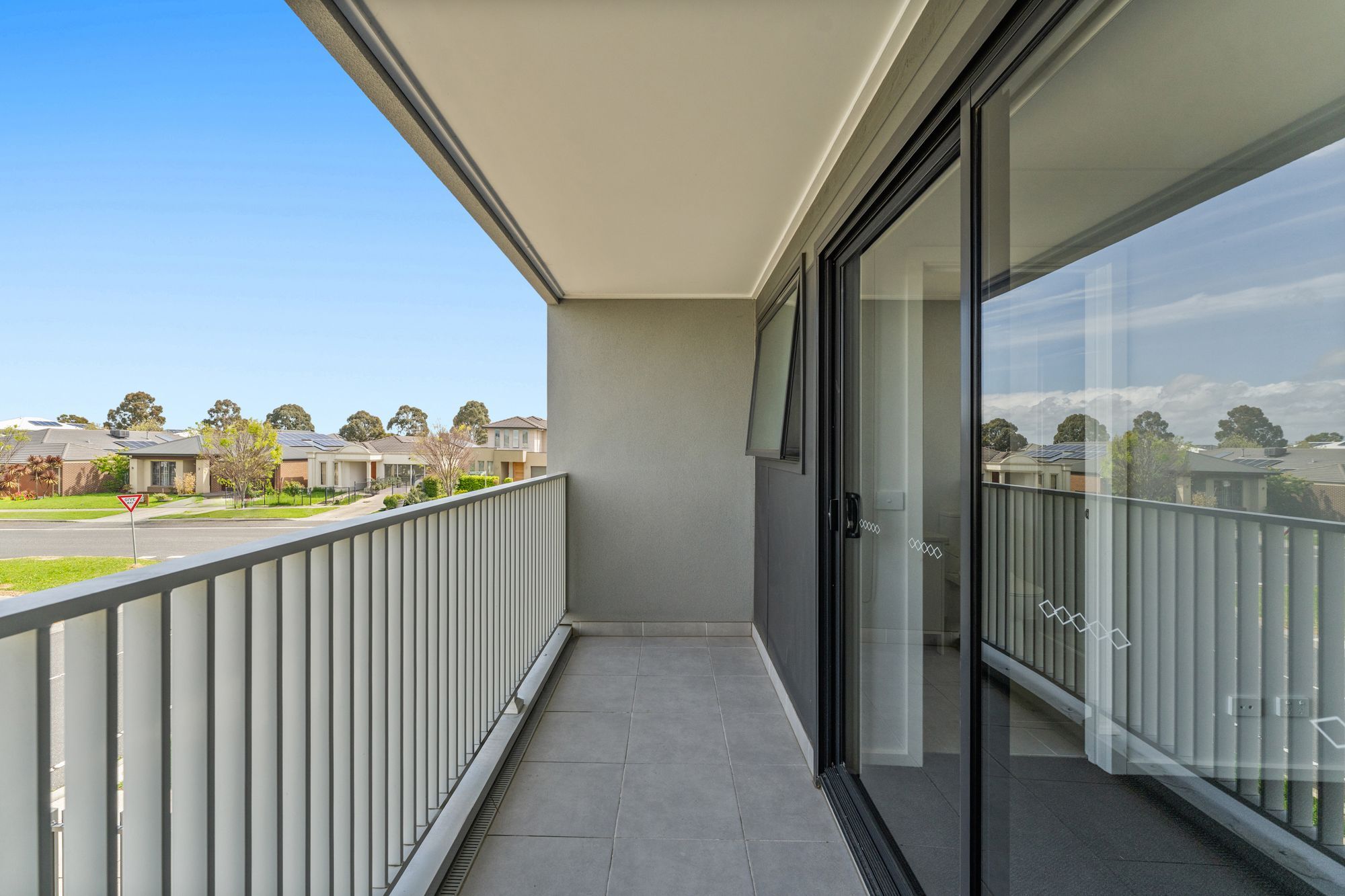 3 Rhynhurst Street — photo 8 of 16