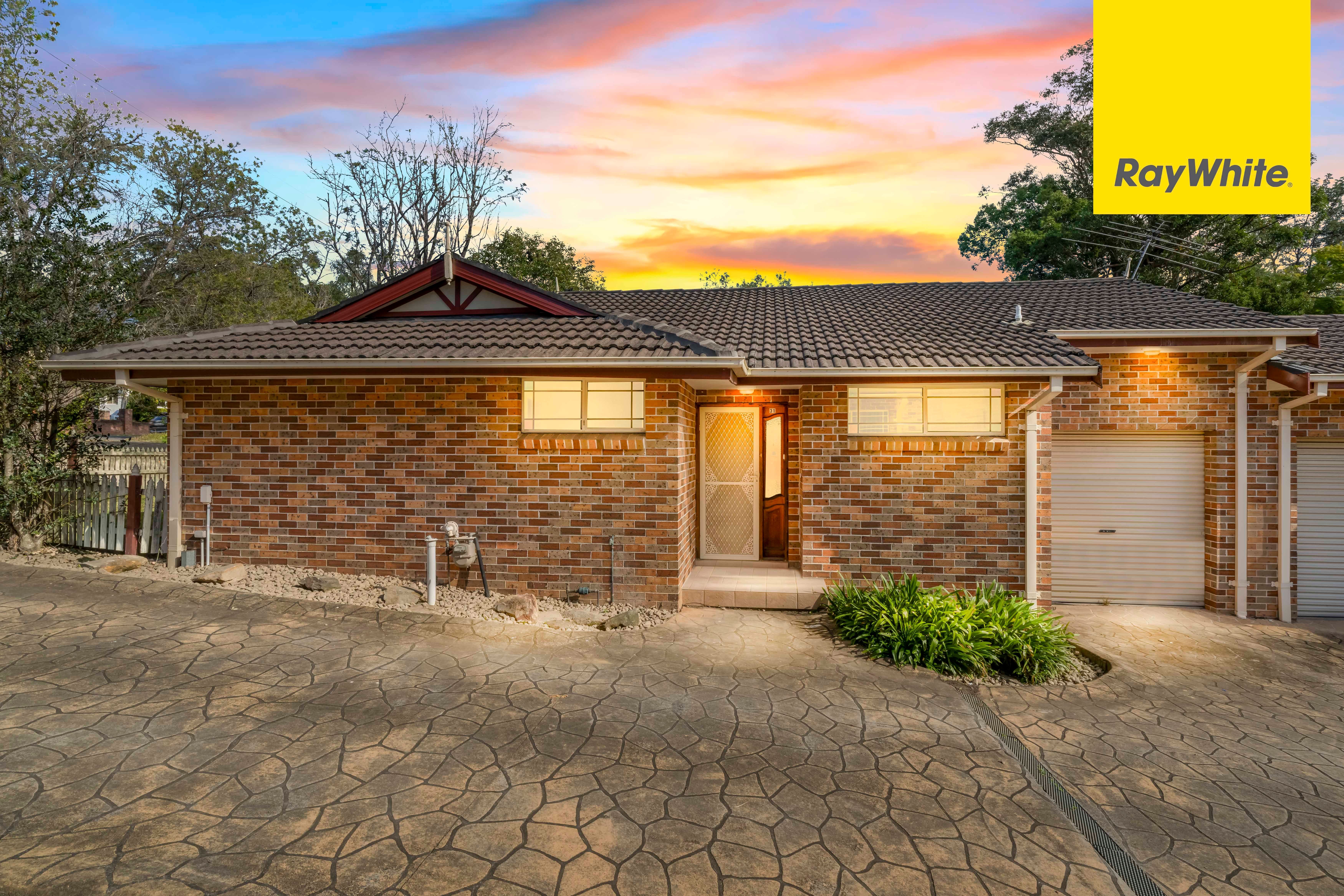 4/29-31 Rutledge Street — photo from Ray White Epping NSW