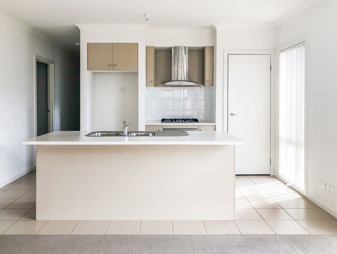19 Tooradin Crescent, Doreen, VIC 3754