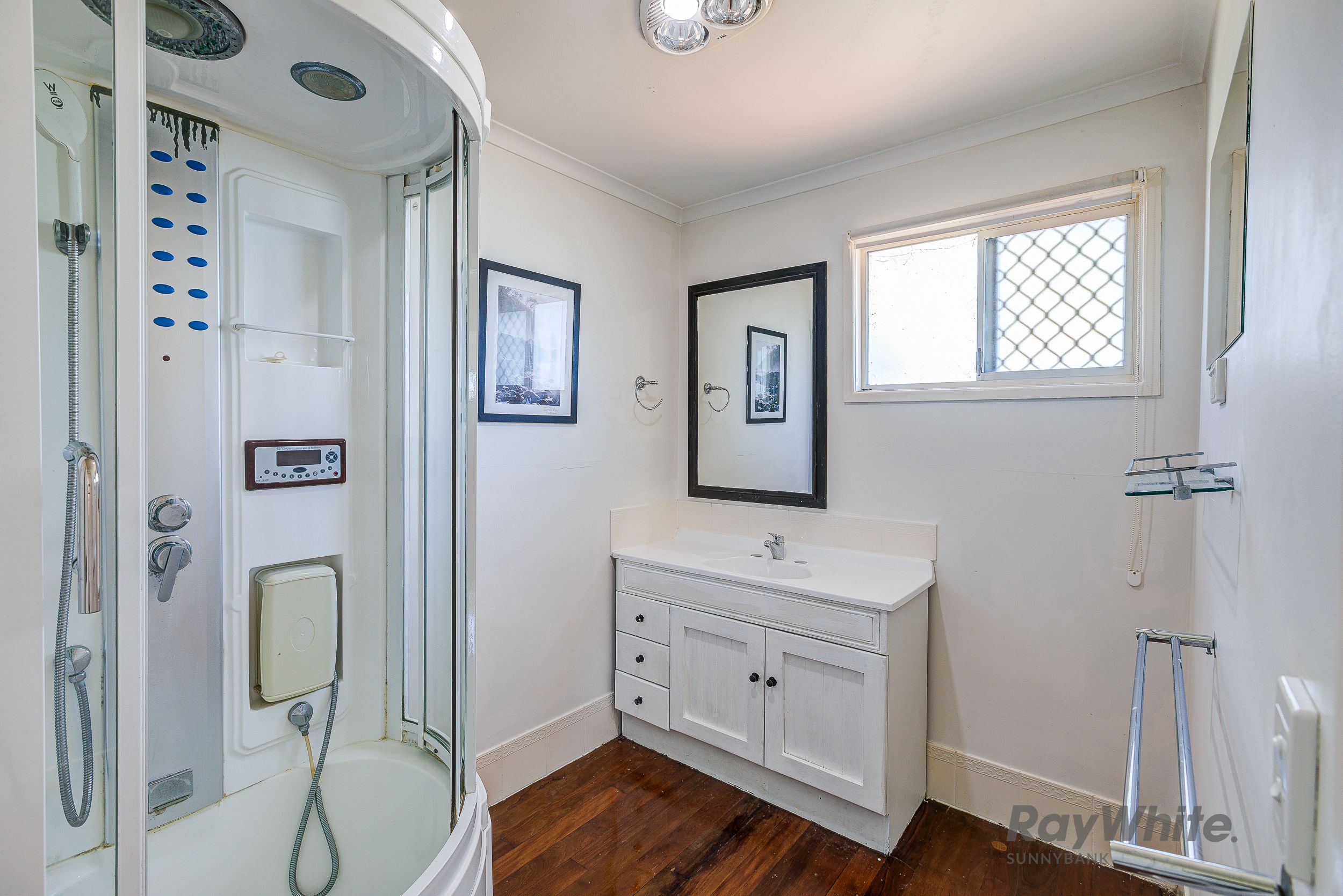 28 Tolverne Street — photo 10 of 15