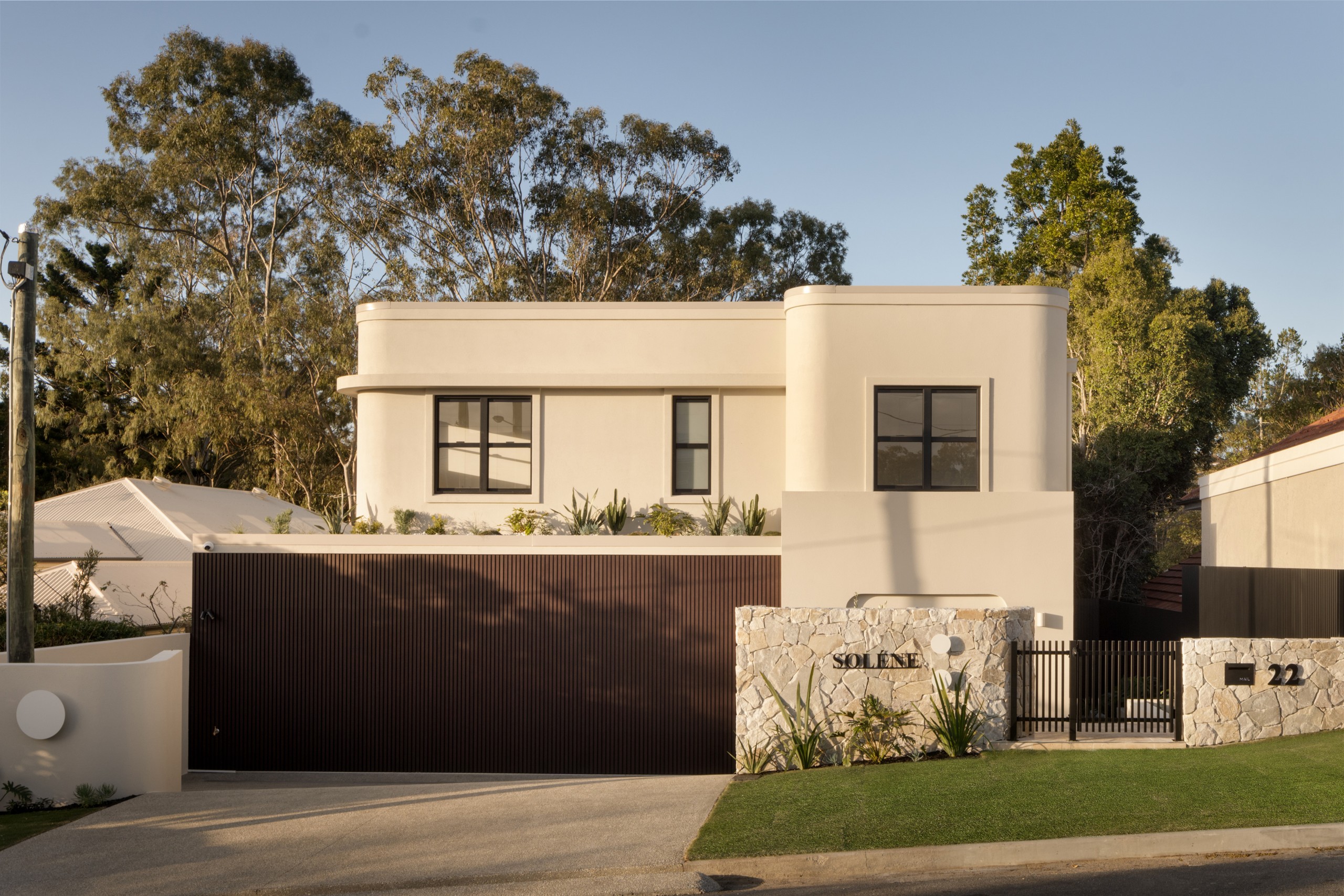 22 Solar Street, Coorparoo, QLD 4151