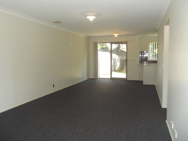 37 Lakewood Boulevard, Flinders, NSW 2529