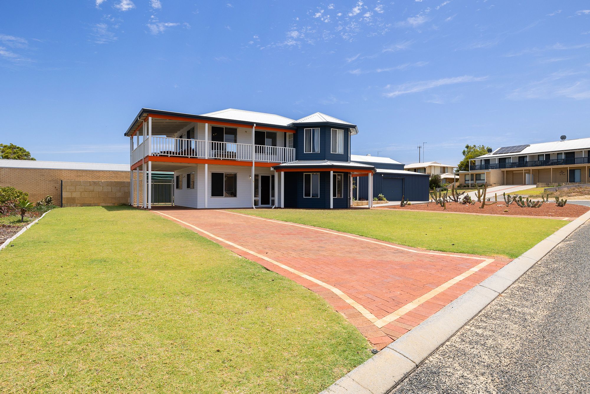 1 LARWOOD Elbow, Seabird, WA 6042