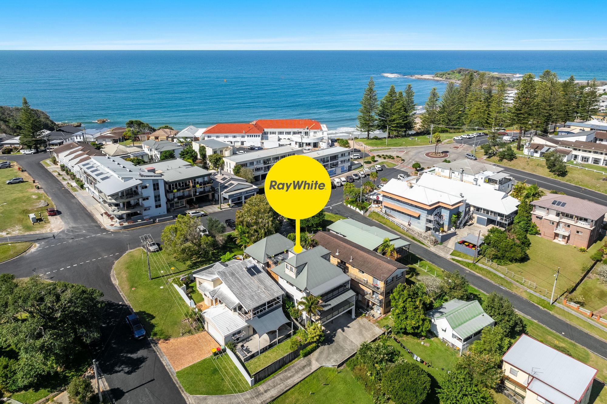 9 Clarence Street, Yamba NSW 2464