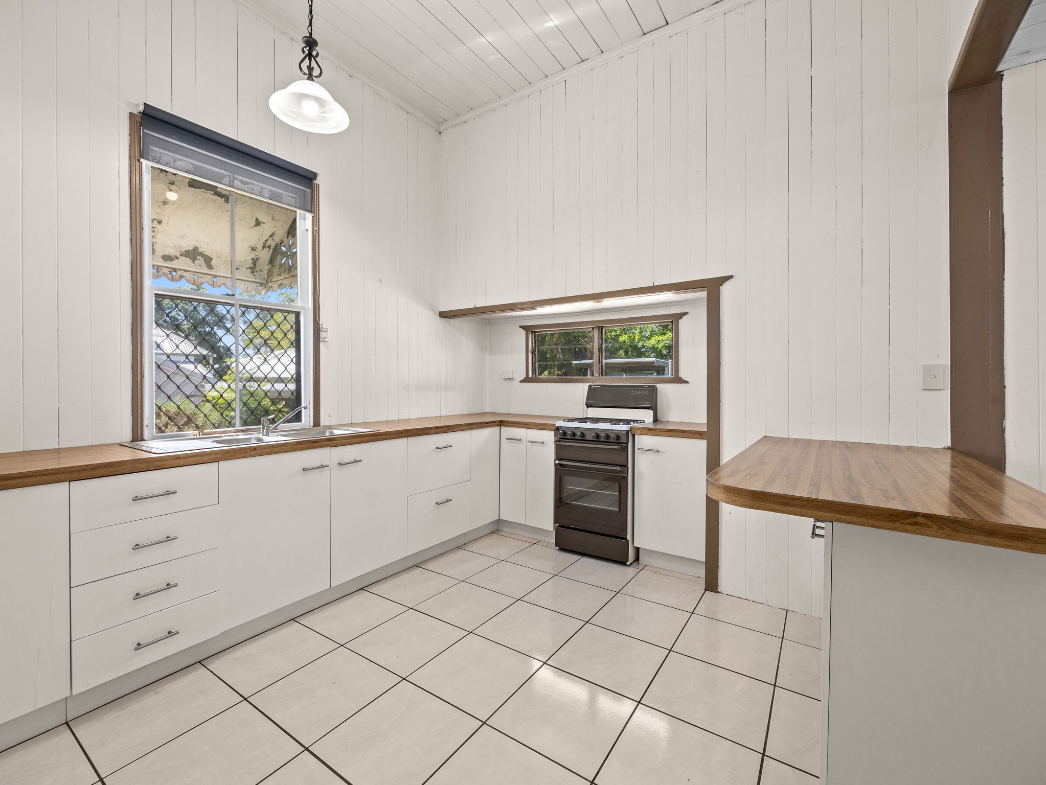 1 Spring Street, East Ipswich, QLD 4305