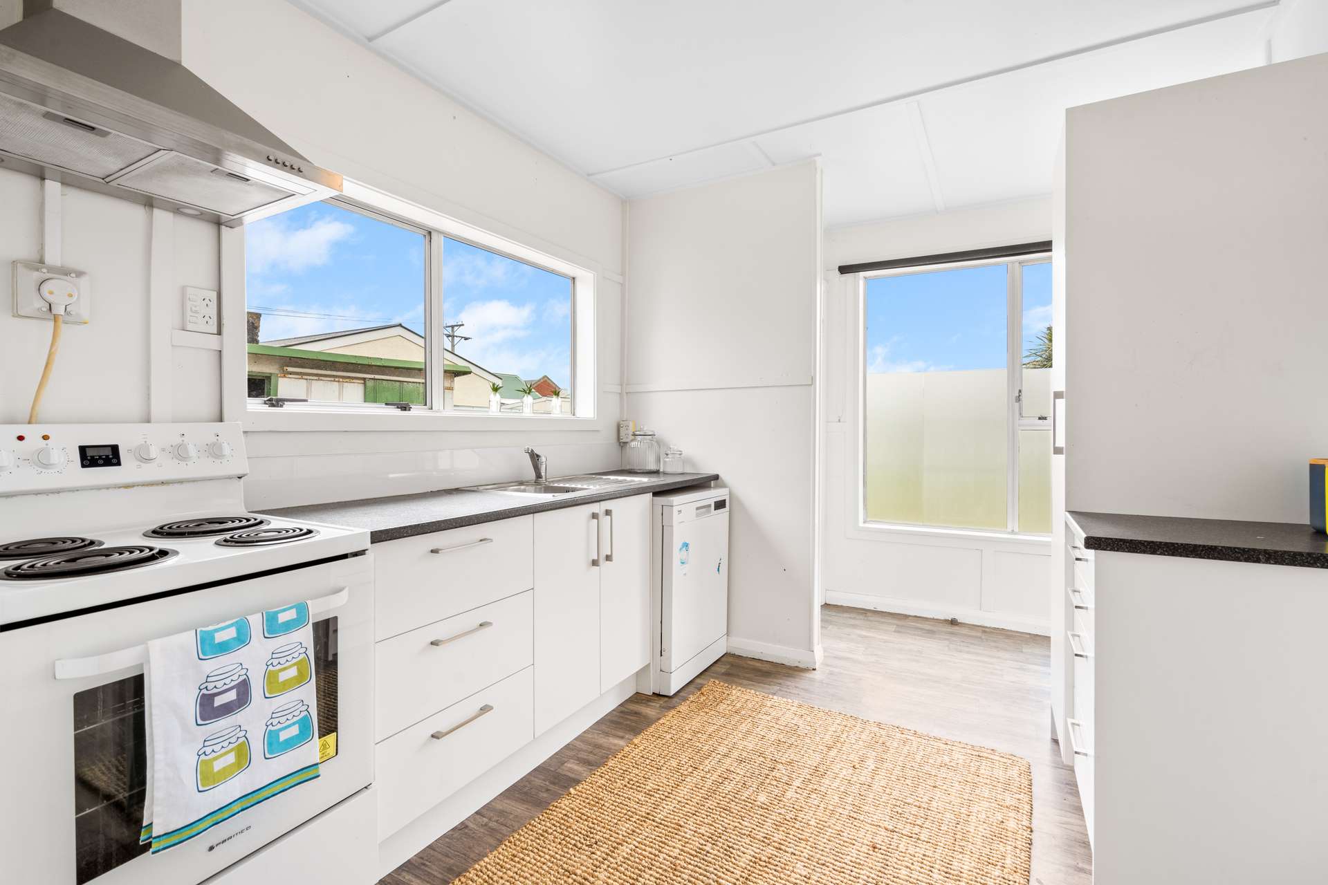65 Bradshaw Street photo 9