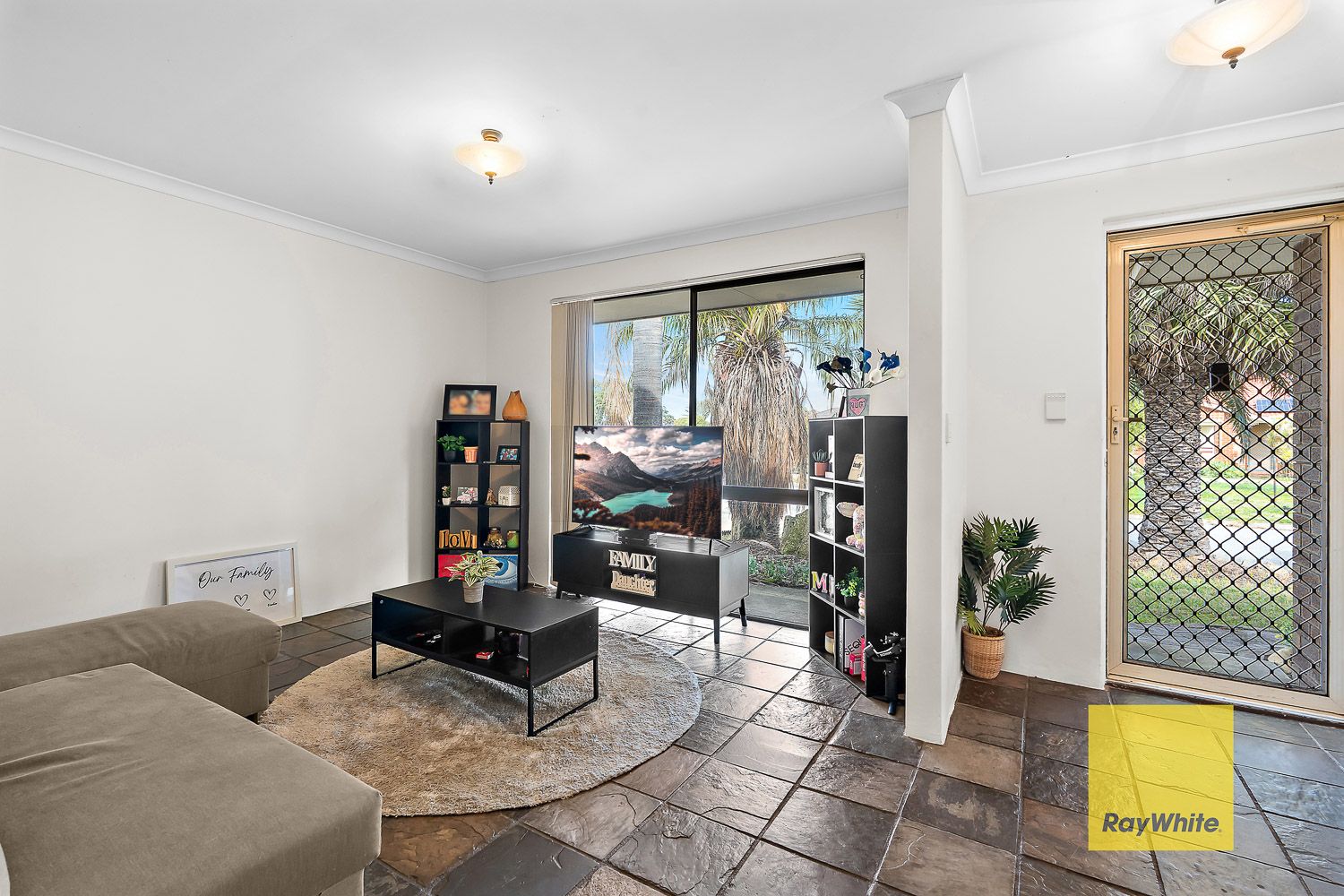 87 Seminole Gardens — photo 3 of 16