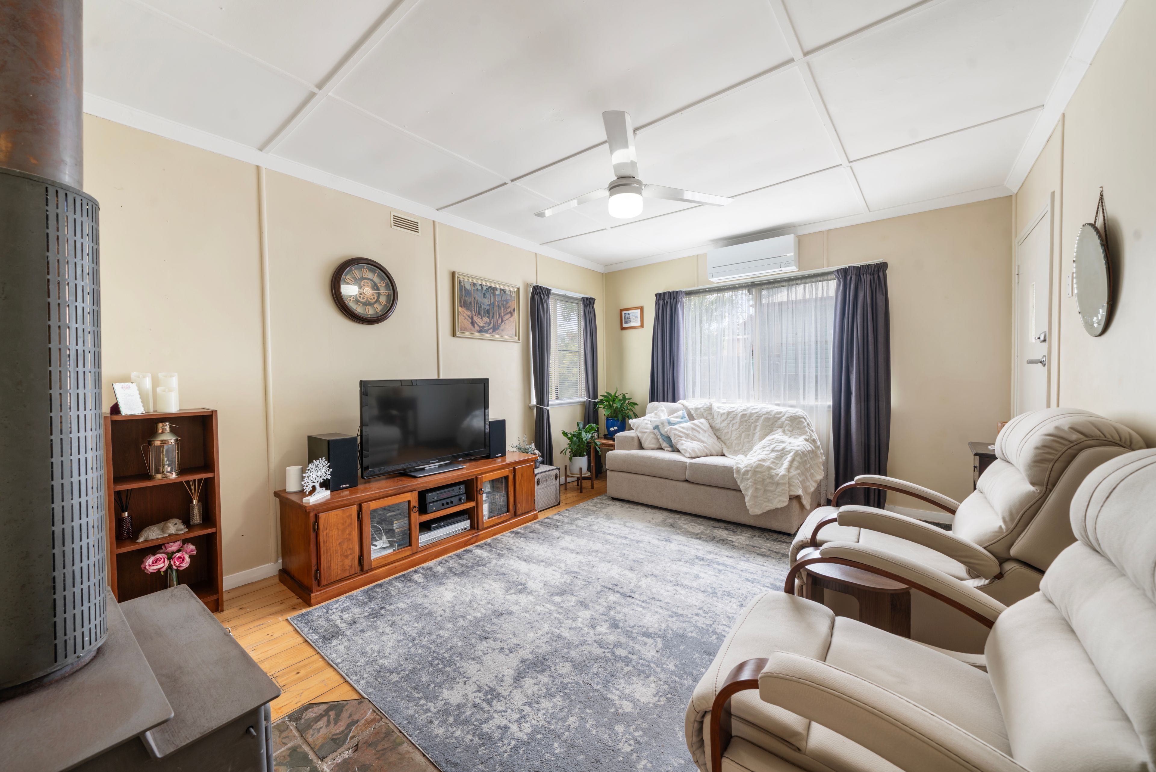 17 Walsh Street — photo 4 of 15