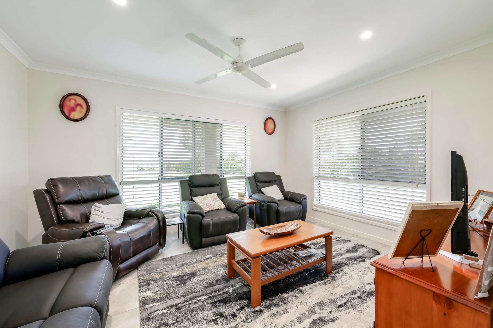 1065 Elliott Heads Road — photo 6 of 30