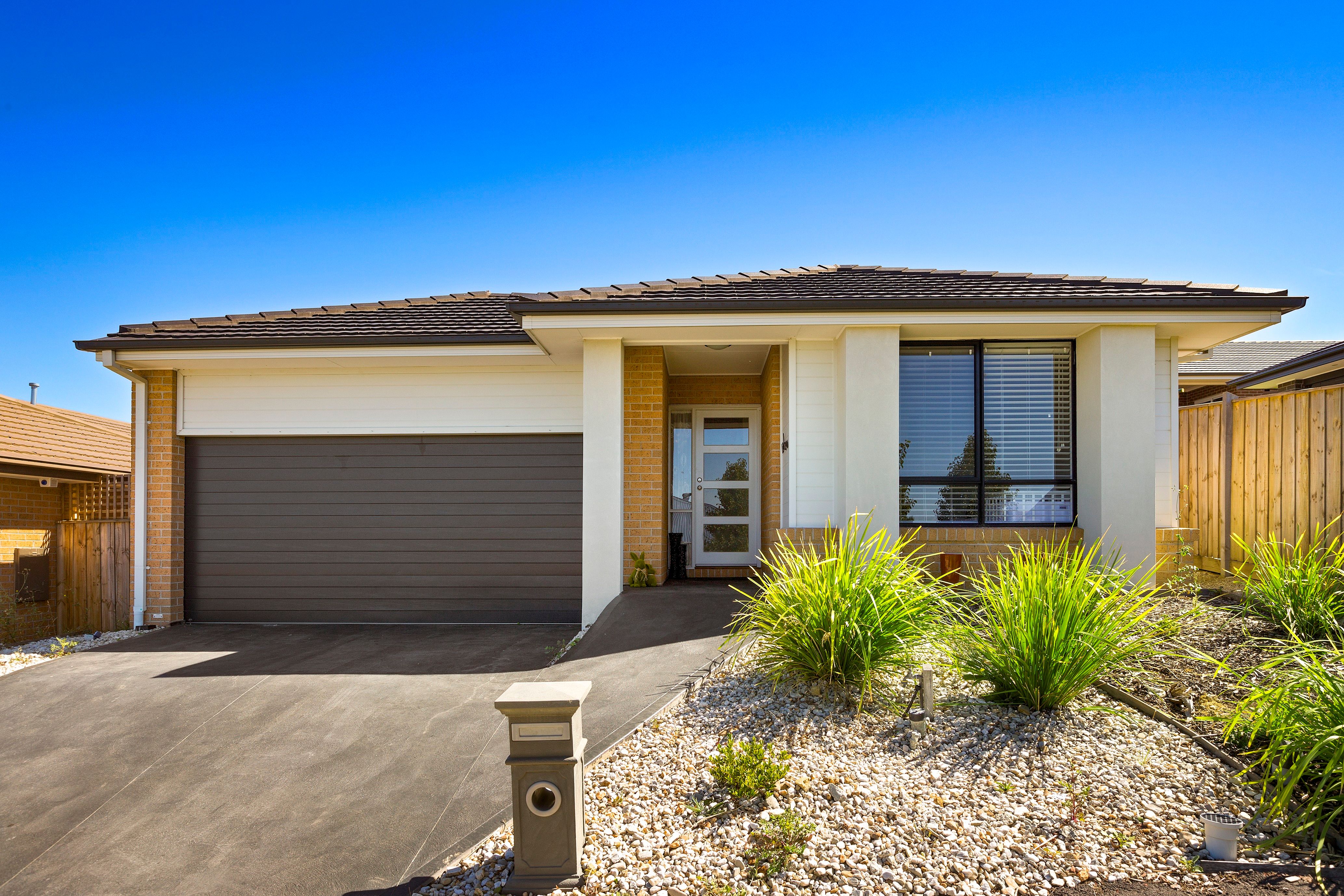 17 Lanner Way, Doreen VIC 3754