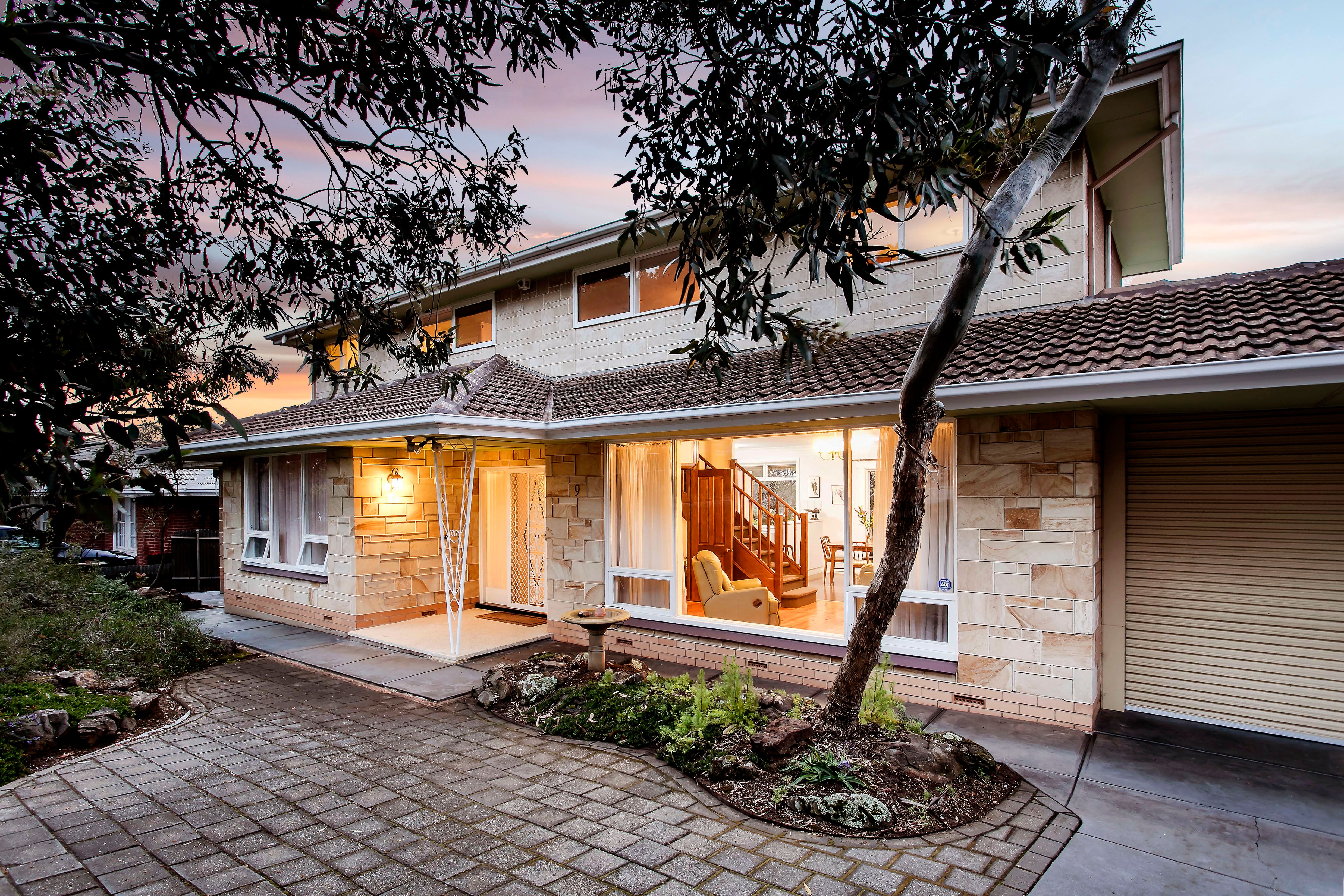 9 Newland Avenue, Kingston Park, SA 5049