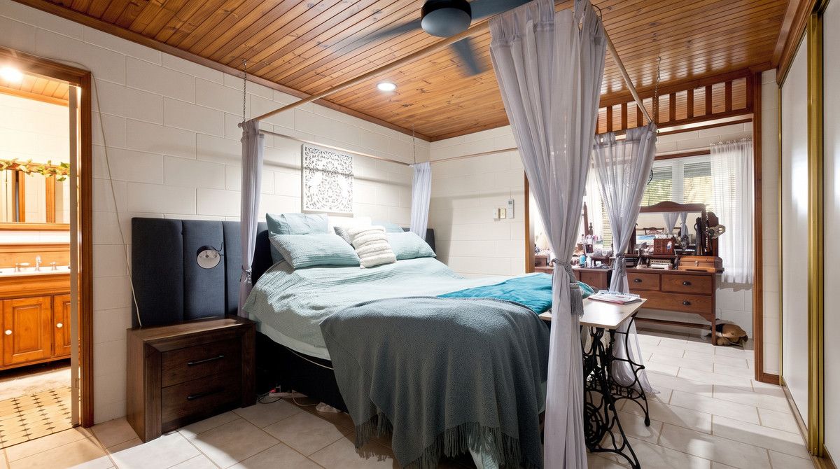 18-20 Robertson Road — photo 13 of 30