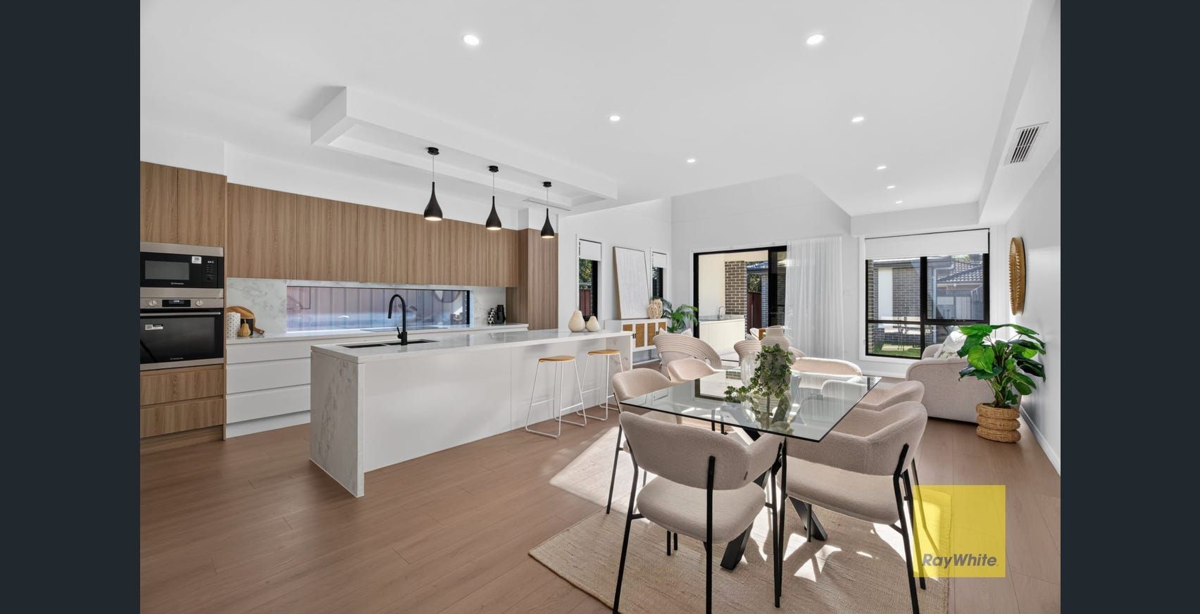41A Donald Avenue — photo 4 of 12