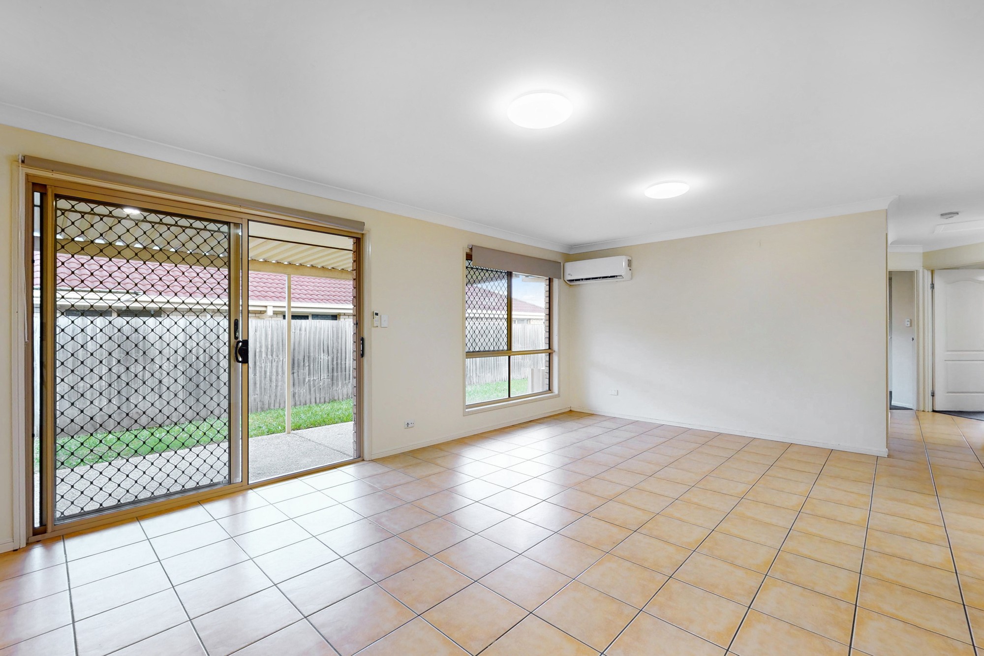 68 Judith Street, Crestmead, QLD 4132
